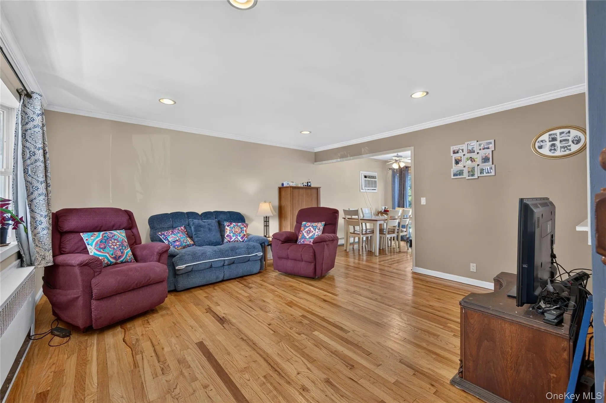 88 Crestwood Boulevard, Oyster Bay, NY, 5 Bedrooms Bedrooms, 8 Rooms Rooms,3 BathroomsBathrooms,Residential,For Rent,Crestwood,0,1036921 88 Crestwood Boulevard, Oyster Bay, NY, 5 Bedrooms Bedrooms, 8 Rooms Rooms,3 BathroomsBathrooms,Residential,For Rent,Crestwood,0,1036921