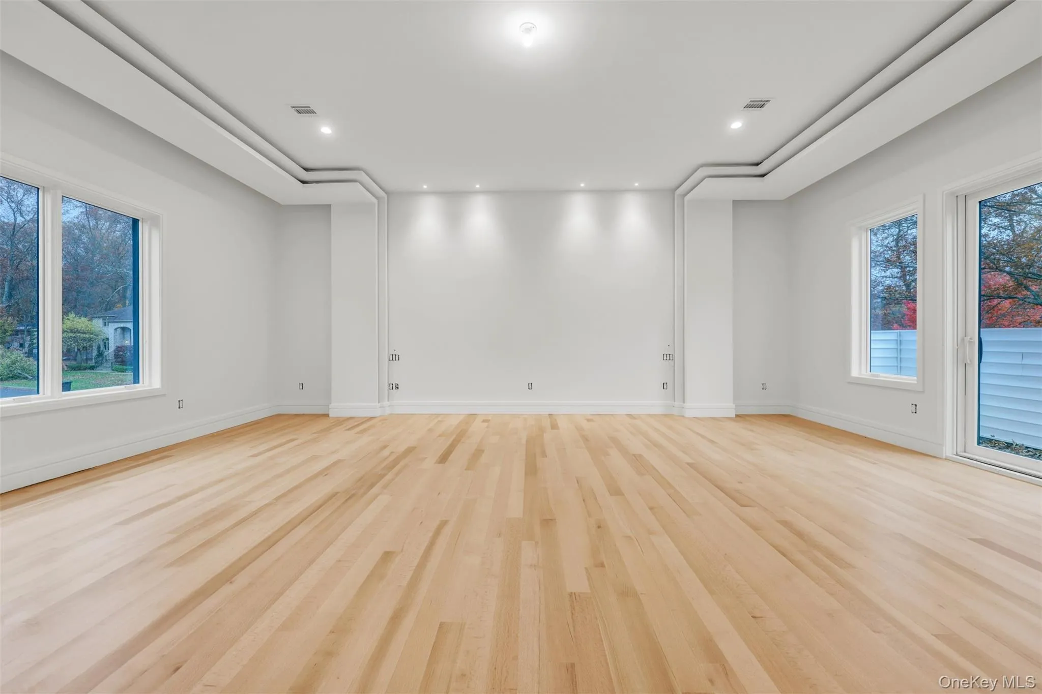 17 Wallenberg Circle, Ramapo, NY, 6 Bedrooms Bedrooms, 12 Rooms Rooms,4 BathroomsBathrooms,Residential,For Rent,Wallenberg,0,1036924 17 Wallenberg Circle, Ramapo, NY, 6 Bedrooms Bedrooms, 12 Rooms Rooms,4 BathroomsBathrooms,Residential,For Rent,Wallenberg,0,1036924