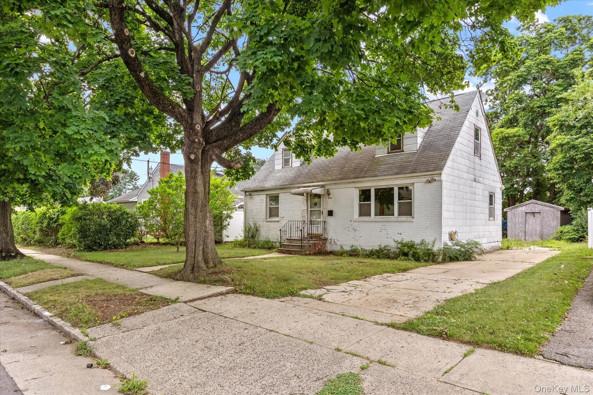 1037 Broadway, North Hempstead, NY, 4 Bedrooms Bedrooms, 7 Rooms Rooms,1 BathroomBathrooms,Residential,For Rent,Broadway,0,1036927 1037 Broadway, North Hempstead, NY, 4 Bedrooms Bedrooms, 7 Rooms Rooms,1 BathroomBathrooms,Residential,For Rent,Broadway,0,1036927