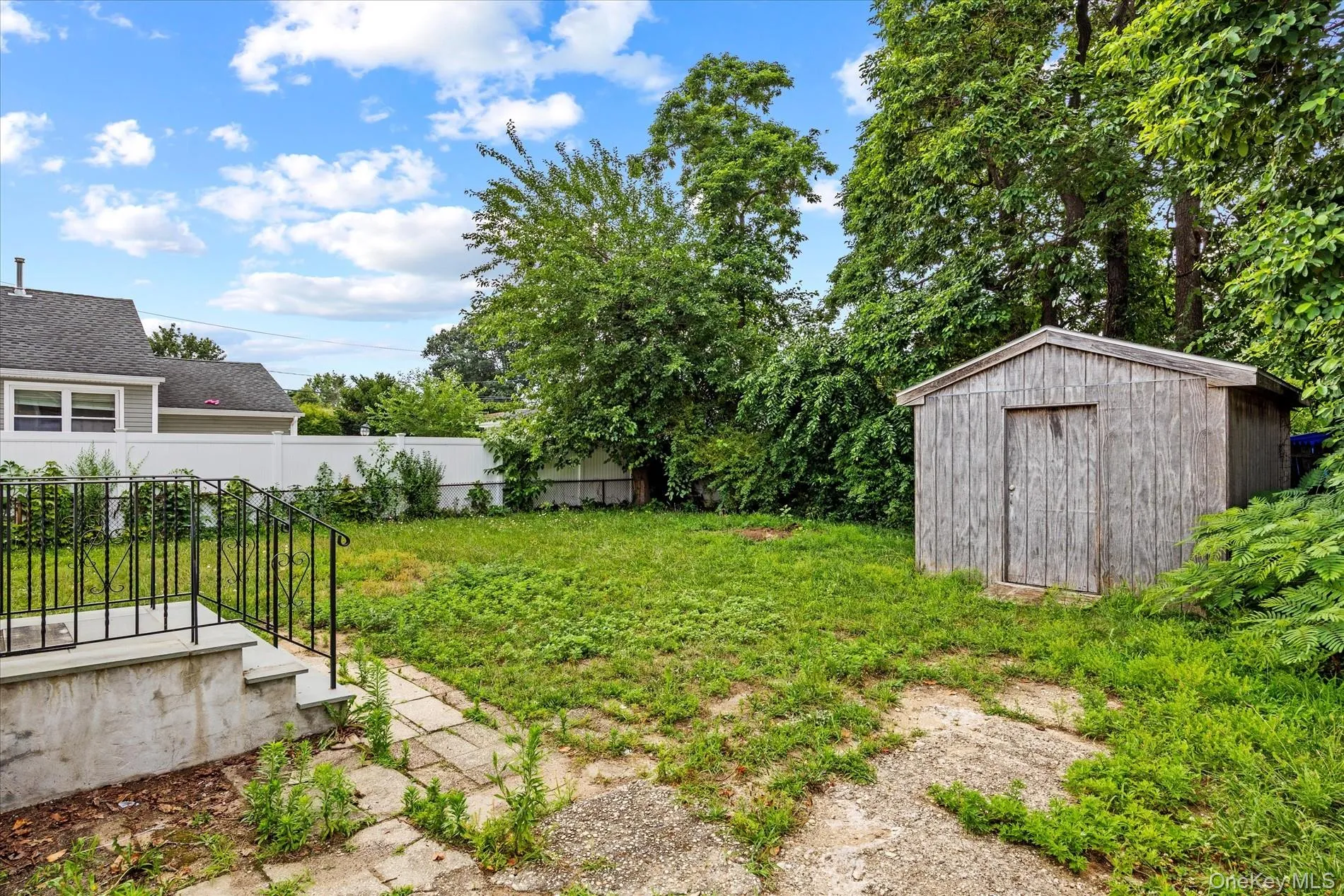 1037 Broadway, North Hempstead, NY, 4 Bedrooms Bedrooms, 7 Rooms Rooms,1 BathroomBathrooms,Residential,For Rent,Broadway,0,1036927 1037 Broadway, North Hempstead, NY, 4 Bedrooms Bedrooms, 7 Rooms Rooms,1 BathroomBathrooms,Residential,For Rent,Broadway,0,1036927