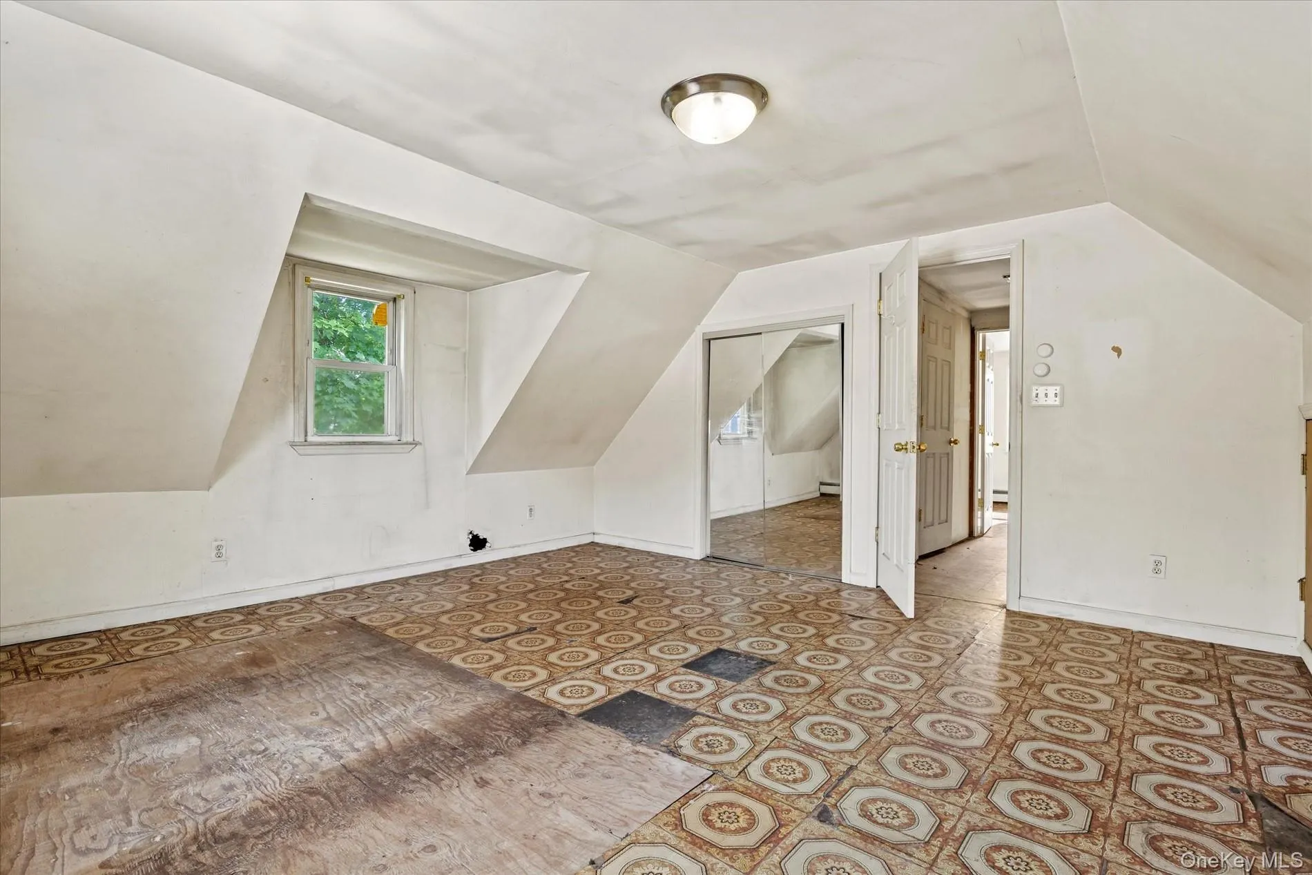 1037 Broadway, North Hempstead, NY, 4 Bedrooms Bedrooms, 7 Rooms Rooms,1 BathroomBathrooms,Residential,For Rent,Broadway,0,1036927 1037 Broadway, North Hempstead, NY, 4 Bedrooms Bedrooms, 7 Rooms Rooms,1 BathroomBathrooms,Residential,For Rent,Broadway,0,1036927