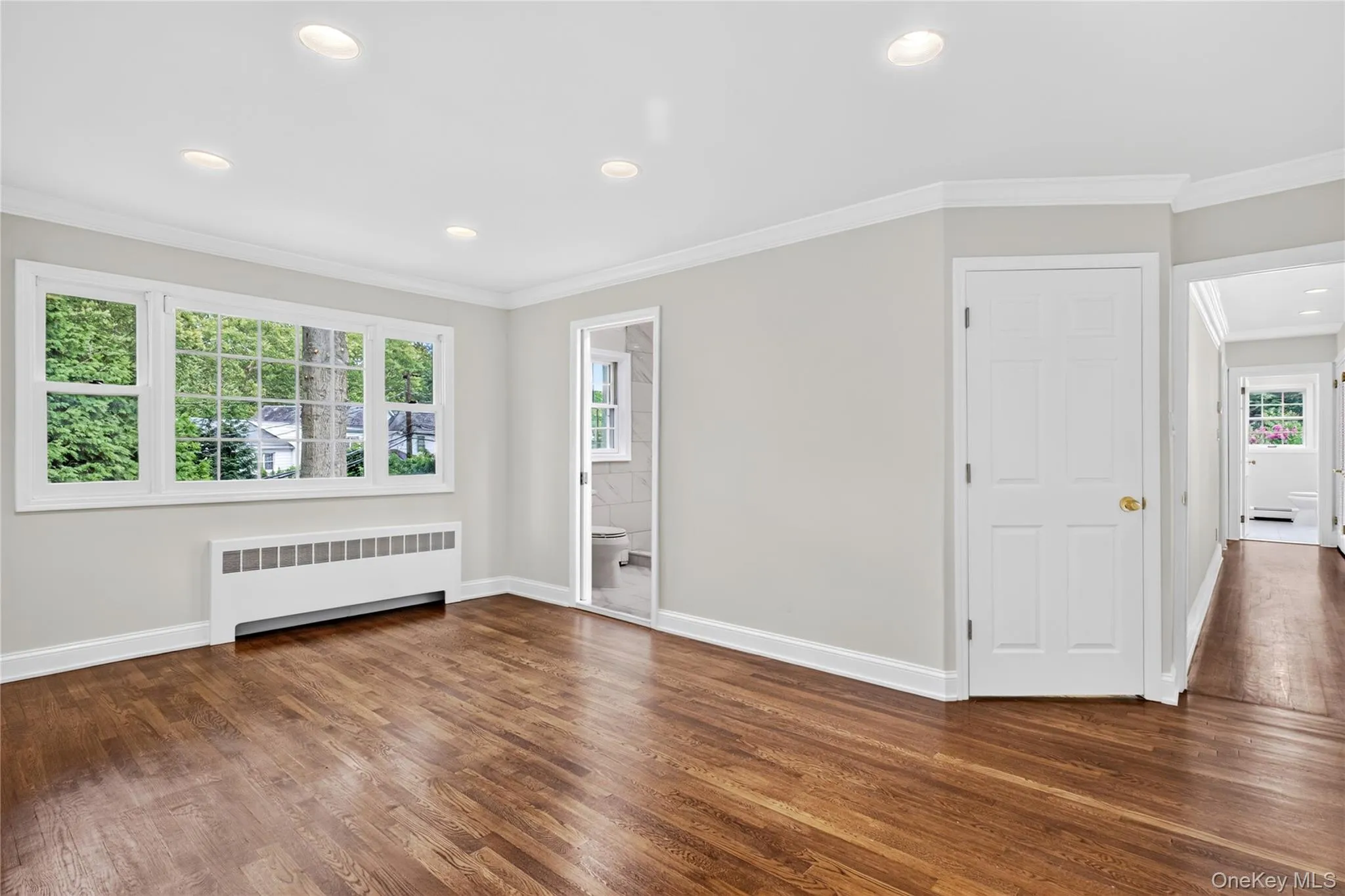 20 Earle Place, North Hempstead, NY, 4 Bedrooms Bedrooms, 8 Rooms Rooms,3 BathroomsBathrooms,Residential Lease,For Rent,Earle,0,1036932 20 Earle Place, North Hempstead, NY, 4 Bedrooms Bedrooms, 8 Rooms Rooms,3 BathroomsBathrooms,Residential Lease,For Rent,Earle,0,1036932