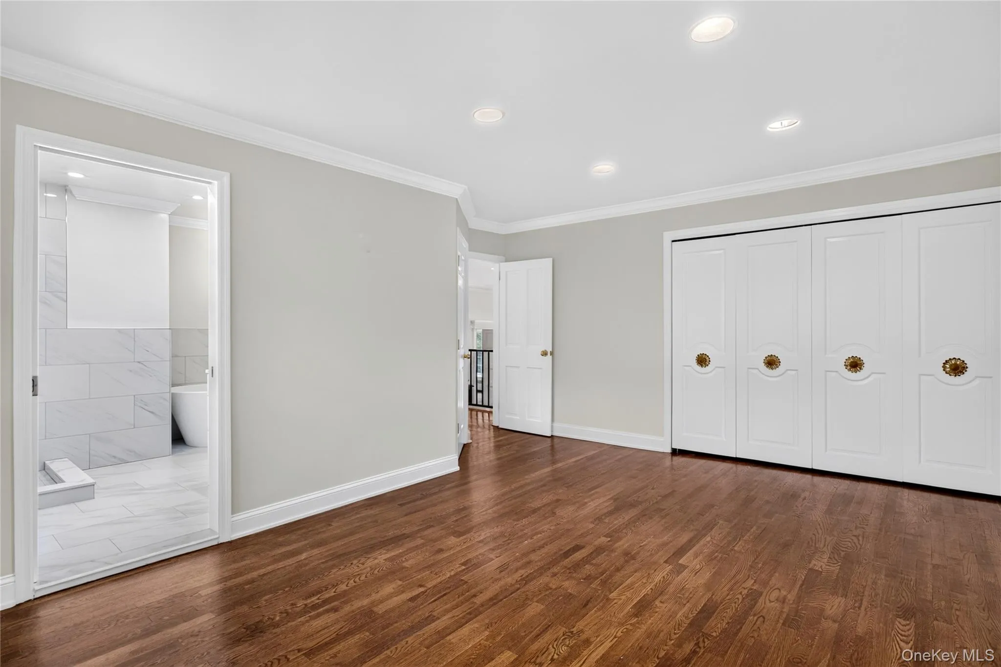 20 Earle Place, North Hempstead, NY, 4 Bedrooms Bedrooms, 8 Rooms Rooms,3 BathroomsBathrooms,Residential Lease,For Rent,Earle,0,1036932 20 Earle Place, North Hempstead, NY, 4 Bedrooms Bedrooms, 8 Rooms Rooms,3 BathroomsBathrooms,Residential Lease,For Rent,Earle,0,1036932