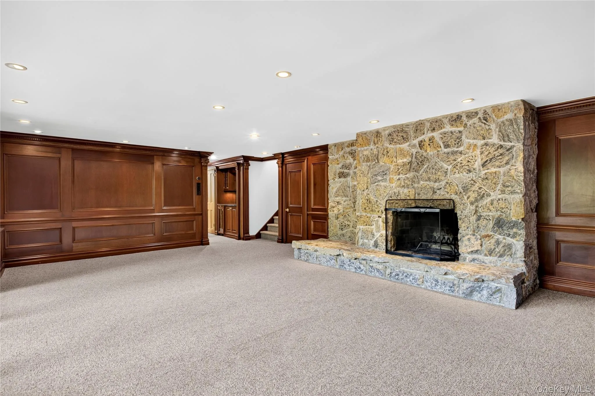 20 Earle Place, North Hempstead, NY, 4 Bedrooms Bedrooms, 8 Rooms Rooms,3 BathroomsBathrooms,Residential Lease,For Rent,Earle,0,1036932 20 Earle Place, North Hempstead, NY, 4 Bedrooms Bedrooms, 8 Rooms Rooms,3 BathroomsBathrooms,Residential Lease,For Rent,Earle,0,1036932