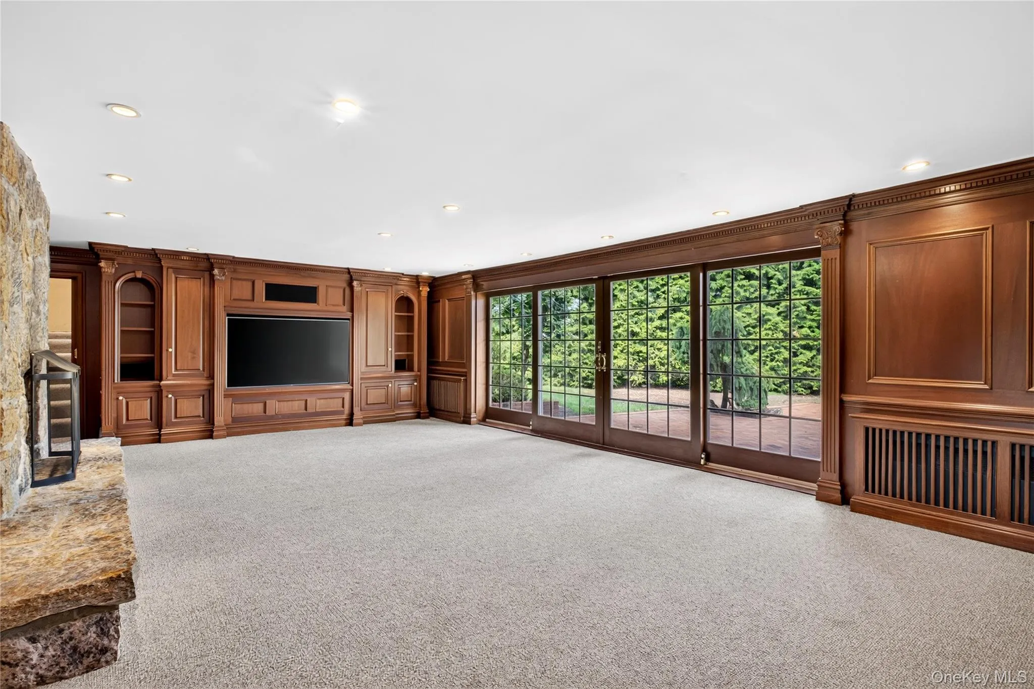 20 Earle Place, North Hempstead, NY, 4 Bedrooms Bedrooms, 8 Rooms Rooms,3 BathroomsBathrooms,Residential Lease,For Rent,Earle,0,1036932 20 Earle Place, North Hempstead, NY, 4 Bedrooms Bedrooms, 8 Rooms Rooms,3 BathroomsBathrooms,Residential Lease,For Rent,Earle,0,1036932