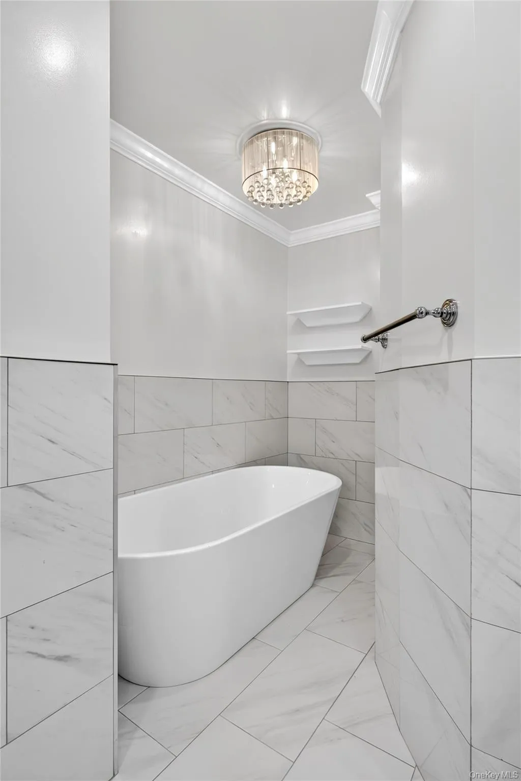 20 Earle Place, North Hempstead, NY, 4 Bedrooms Bedrooms, 8 Rooms Rooms,3 BathroomsBathrooms,Residential Lease,For Rent,Earle,0,1036932 20 Earle Place, North Hempstead, NY, 4 Bedrooms Bedrooms, 8 Rooms Rooms,3 BathroomsBathrooms,Residential Lease,For Rent,Earle,0,1036932