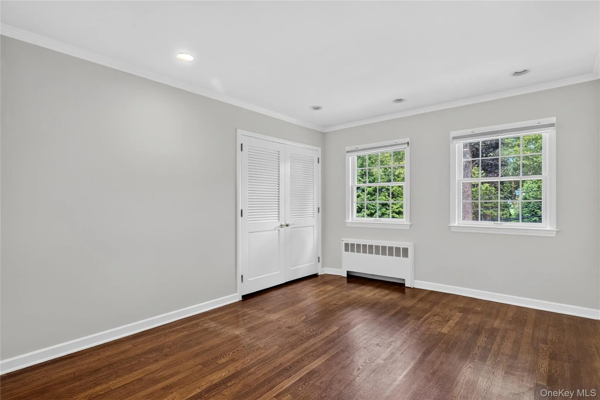 20 Earle Place, North Hempstead, NY, 4 Bedrooms Bedrooms, 8 Rooms Rooms,3 BathroomsBathrooms,Residential Lease,For Rent,Earle,0,1036932 20 Earle Place, North Hempstead, NY, 4 Bedrooms Bedrooms, 8 Rooms Rooms,3 BathroomsBathrooms,Residential Lease,For Rent,Earle,0,1036932