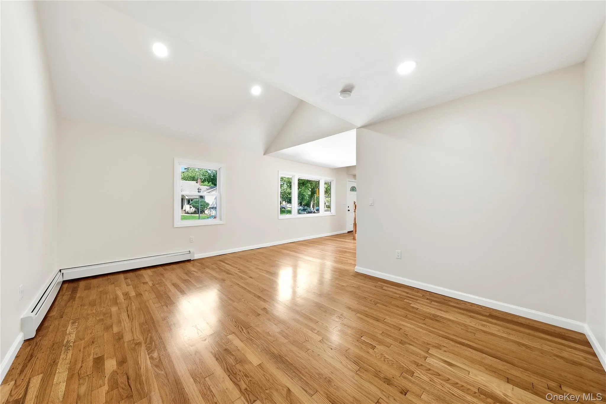 930 Park Drive, Hempstead, NY, 6 Bedrooms Bedrooms, 10 Rooms Rooms,4 BathroomsBathrooms,Residential,For Rent,Park,0,1036936 930 Park Drive, Hempstead, NY, 6 Bedrooms Bedrooms, 10 Rooms Rooms,4 BathroomsBathrooms,Residential,For Rent,Park,0,1036936
