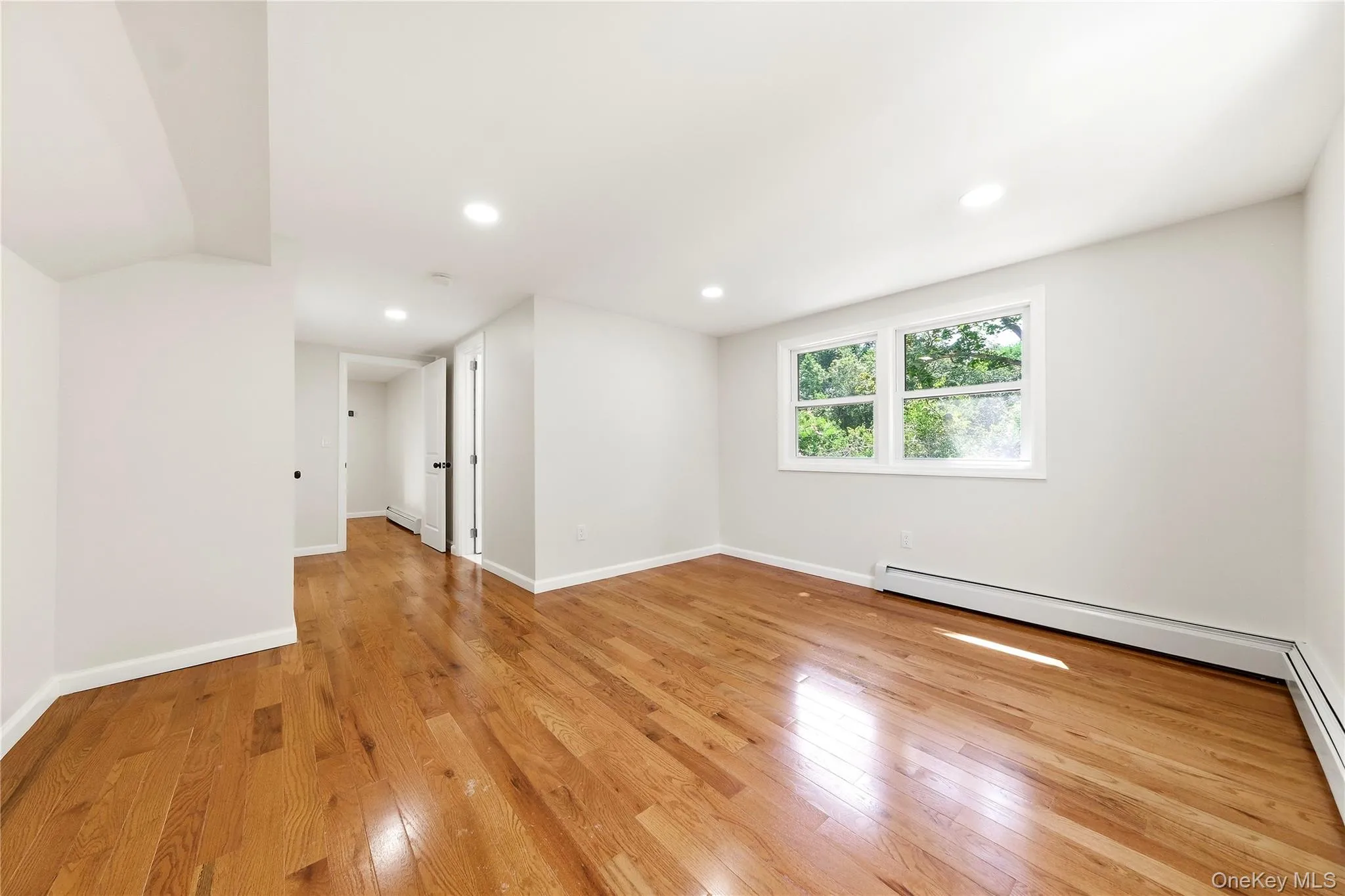 930 Park Drive, Hempstead, NY, 6 Bedrooms Bedrooms, 10 Rooms Rooms,4 BathroomsBathrooms,Residential,For Rent,Park,0,1036936 930 Park Drive, Hempstead, NY, 6 Bedrooms Bedrooms, 10 Rooms Rooms,4 BathroomsBathrooms,Residential,For Rent,Park,0,1036936