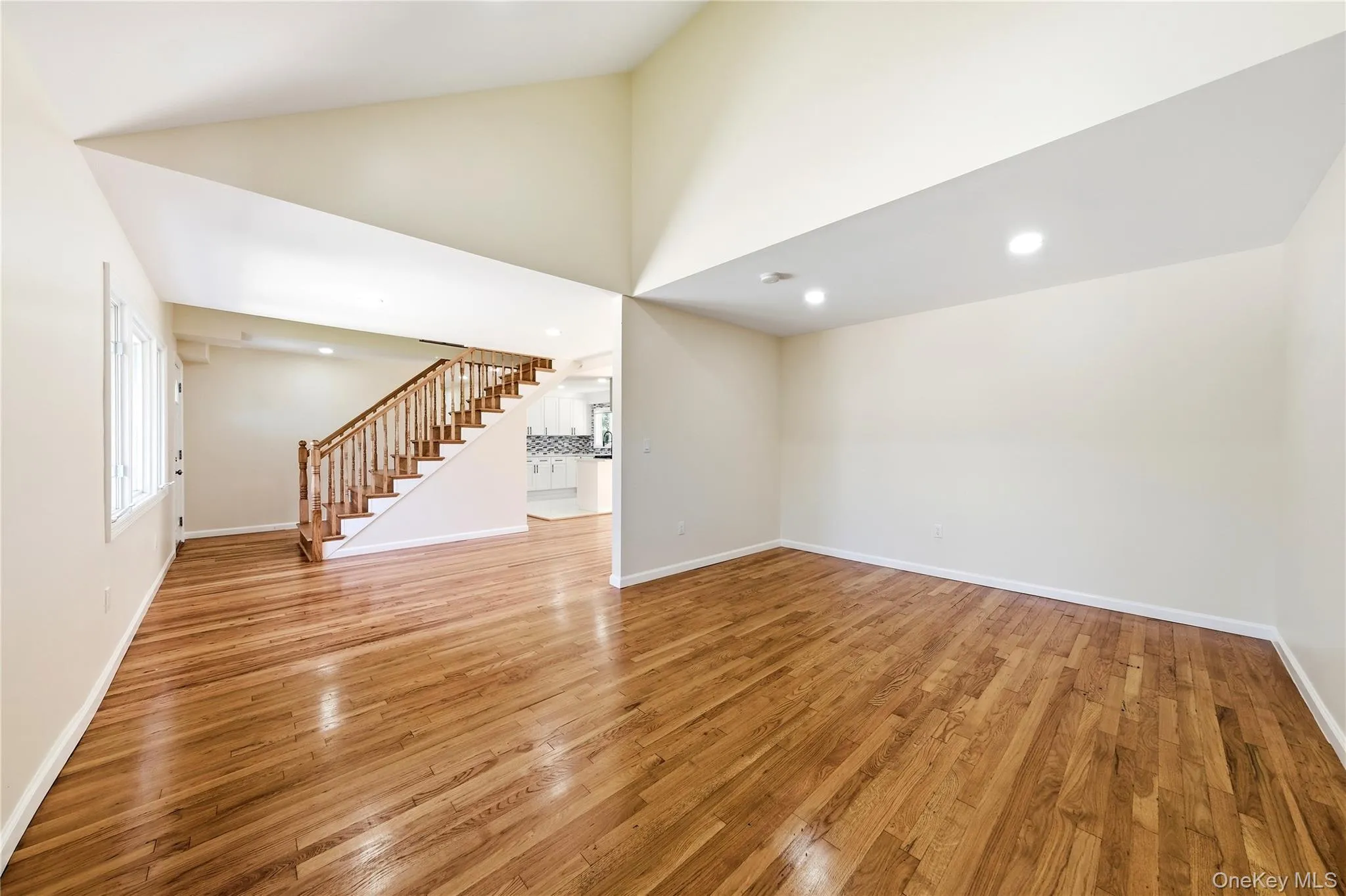 930 Park Drive, Hempstead, NY, 6 Bedrooms Bedrooms, 10 Rooms Rooms,4 BathroomsBathrooms,Residential,For Rent,Park,0,1036936 930 Park Drive, Hempstead, NY, 6 Bedrooms Bedrooms, 10 Rooms Rooms,4 BathroomsBathrooms,Residential,For Rent,Park,0,1036936