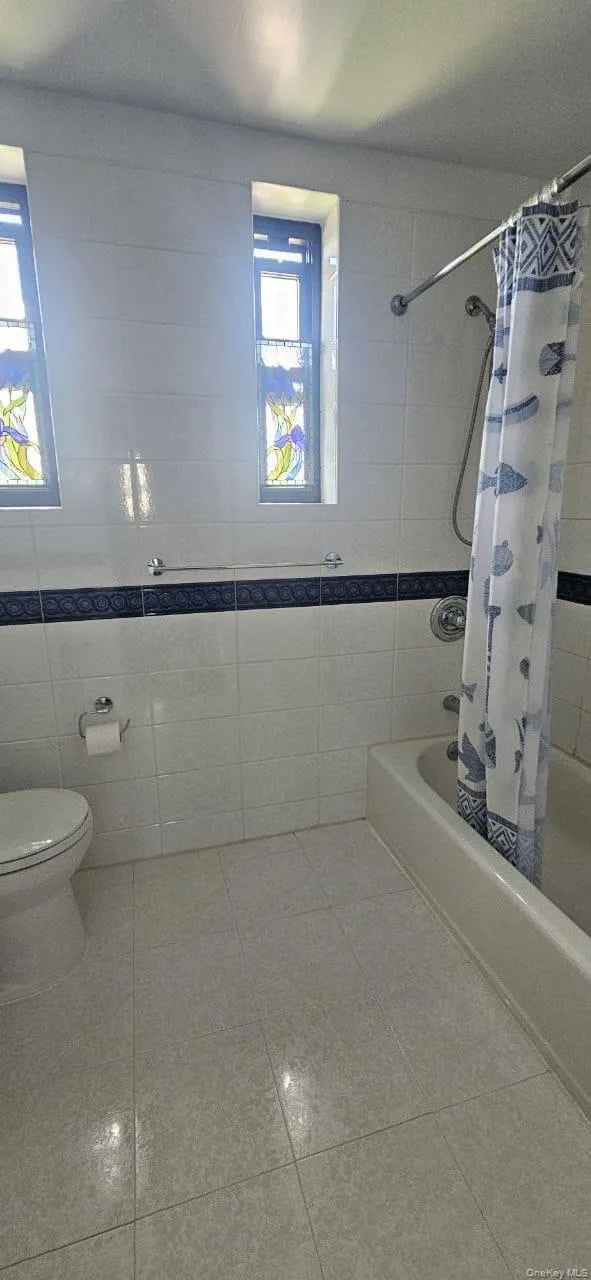 6914 179th Street, New York, NY, 3 Bedrooms Bedrooms, 6 Rooms Rooms,1 BathroomBathrooms,Residential Lease,For Rent,179th,0,1036941 6914 179th Street, New York, NY, 3 Bedrooms Bedrooms, 6 Rooms Rooms,1 BathroomBathrooms,Residential Lease,For Rent,179th,0,1036941