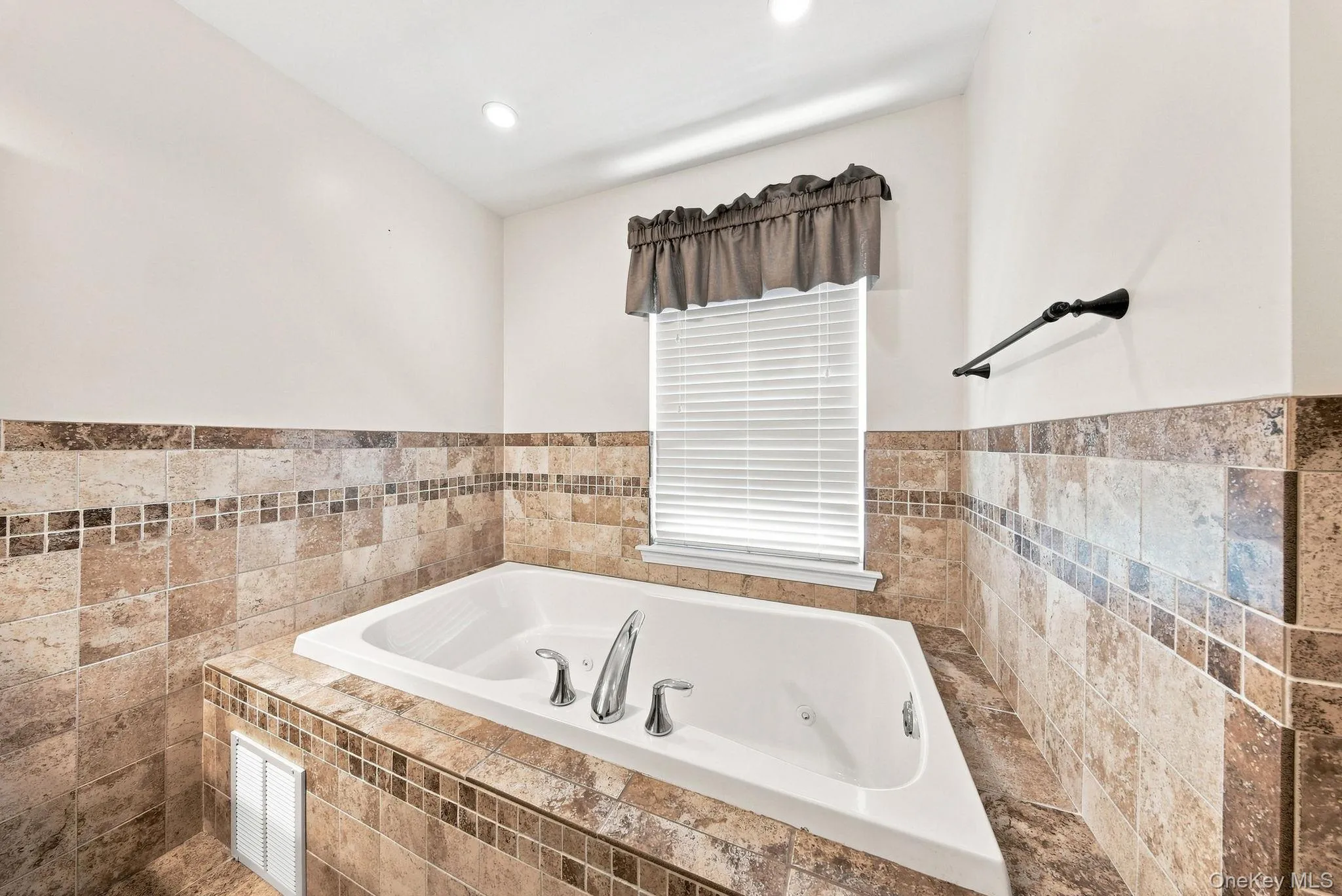 236 Springbrook Road, Greenville, NY, 3 Bedrooms Bedrooms, 10 Rooms Rooms,3 BathroomsBathrooms,Residential,For Rent,Springbrook,0,1036947 236 Springbrook Road, Greenville, NY, 3 Bedrooms Bedrooms, 10 Rooms Rooms,3 BathroomsBathrooms,Residential,For Rent,Springbrook,0,1036947