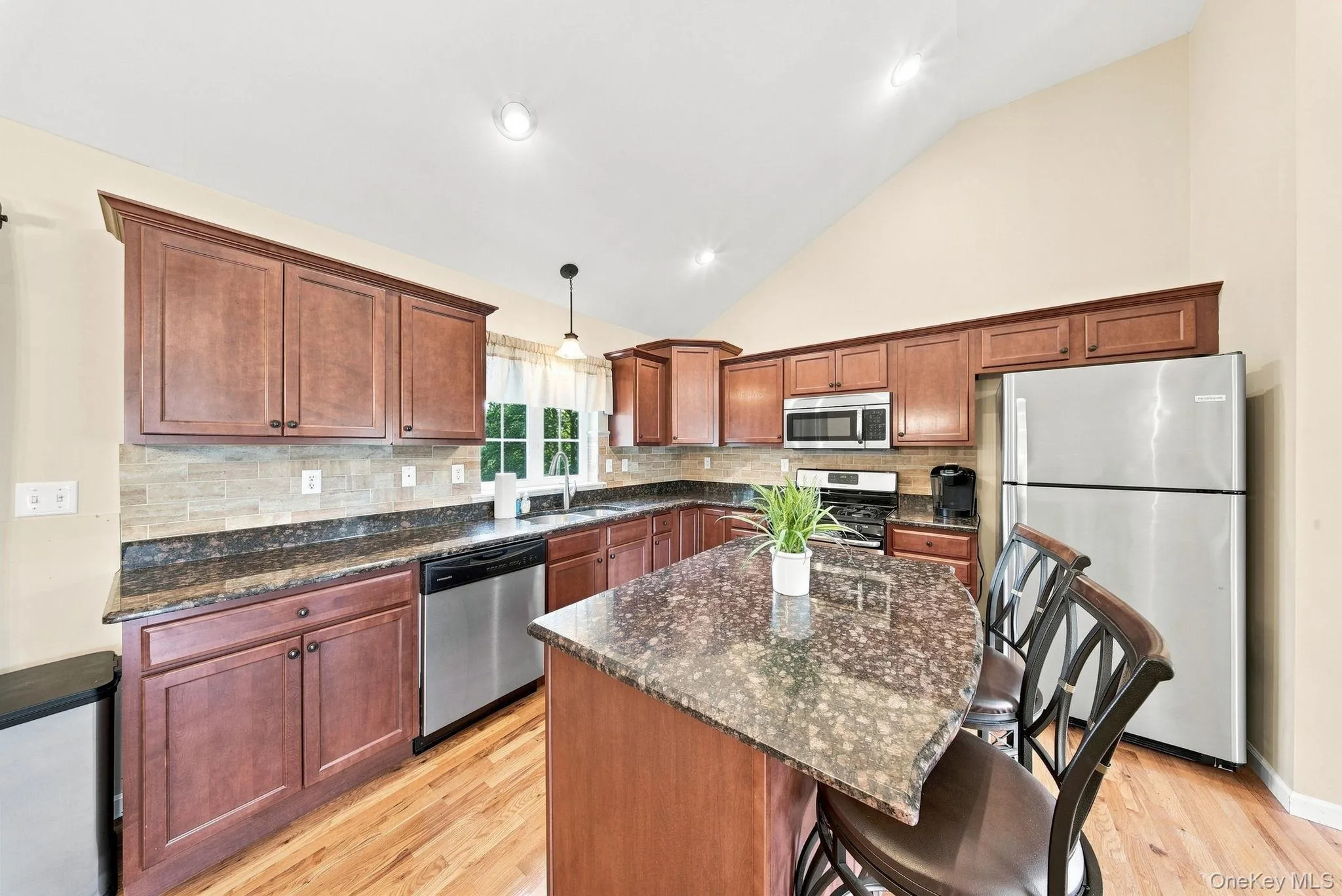 236 Springbrook Road, Greenville, NY, 3 Bedrooms Bedrooms, 10 Rooms Rooms,3 BathroomsBathrooms,Residential,For Rent,Springbrook,0,1036947 236 Springbrook Road, Greenville, NY, 3 Bedrooms Bedrooms, 10 Rooms Rooms,3 BathroomsBathrooms,Residential,For Rent,Springbrook,0,1036947