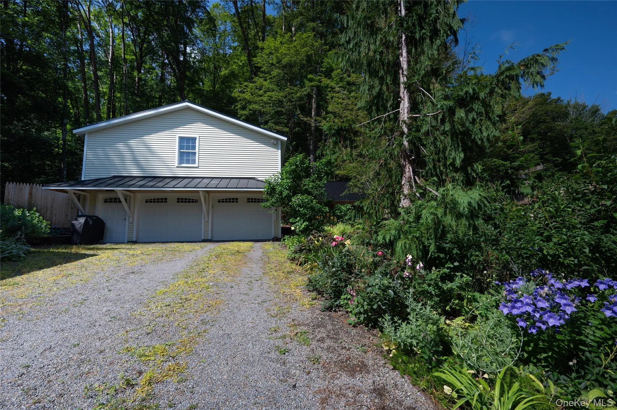 133 Mappa Avenue, Out Of Area, NY, 3 Bedrooms Bedrooms, 10 Rooms Rooms,2 BathroomsBathrooms,Residential,For Rent,Mappa,0,1036950 133 Mappa Avenue, Out Of Area, NY, 3 Bedrooms Bedrooms, 10 Rooms Rooms,2 BathroomsBathrooms,Residential,For Rent,Mappa,0,1036950