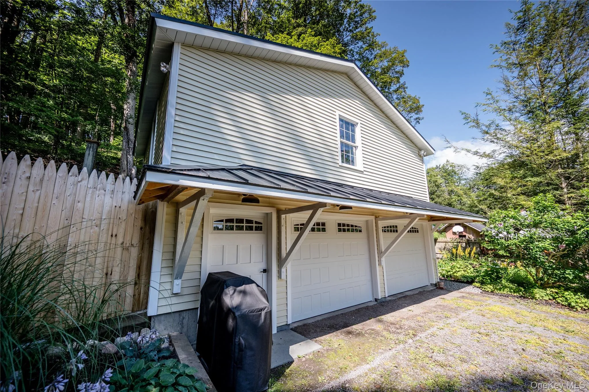 133 Mappa Avenue, Out Of Area, NY, 3 Bedrooms Bedrooms, 10 Rooms Rooms,2 BathroomsBathrooms,Residential,For Rent,Mappa,0,1036950 133 Mappa Avenue, Out Of Area, NY, 3 Bedrooms Bedrooms, 10 Rooms Rooms,2 BathroomsBathrooms,Residential,For Rent,Mappa,0,1036950