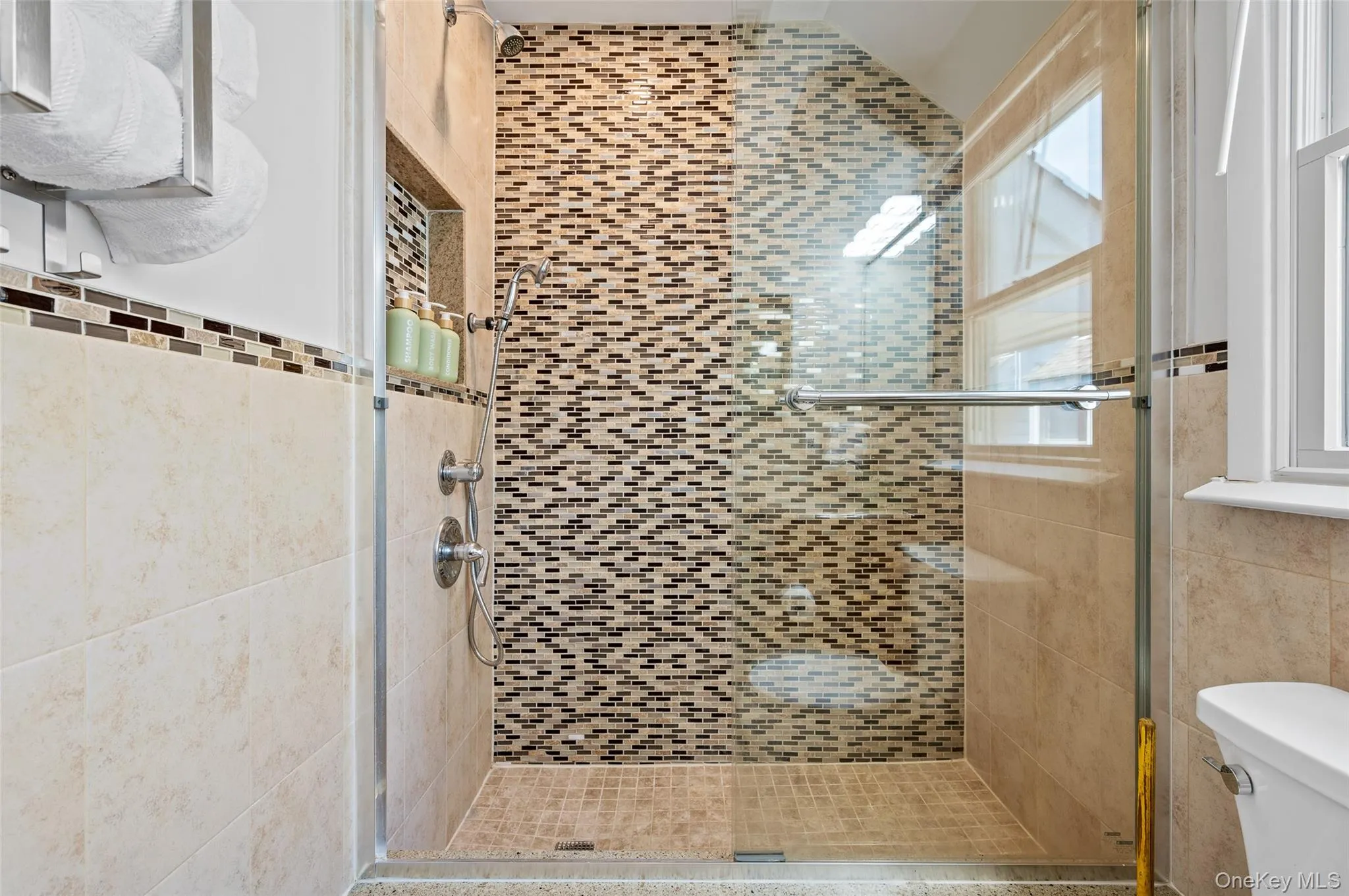 49 Canoe Place, Southampton, NY, 1 Bedroom Bedrooms, 3 Rooms Rooms,1 BathroomBathrooms,Residential,For Rent,Canoe,0,1036951 49 Canoe Place, Southampton, NY, 1 Bedroom Bedrooms, 3 Rooms Rooms,1 BathroomBathrooms,Residential,For Rent,Canoe,0,1036951