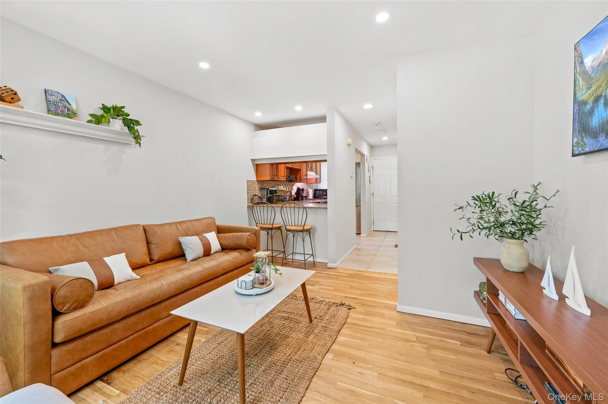 49 Canoe Place, Southampton, NY, 1 Bedroom Bedrooms, 3 Rooms Rooms,1 BathroomBathrooms,Residential,For Rent,Canoe,0,1036951 49 Canoe Place, Southampton, NY, 1 Bedroom Bedrooms, 3 Rooms Rooms,1 BathroomBathrooms,Residential,For Rent,Canoe,0,1036951