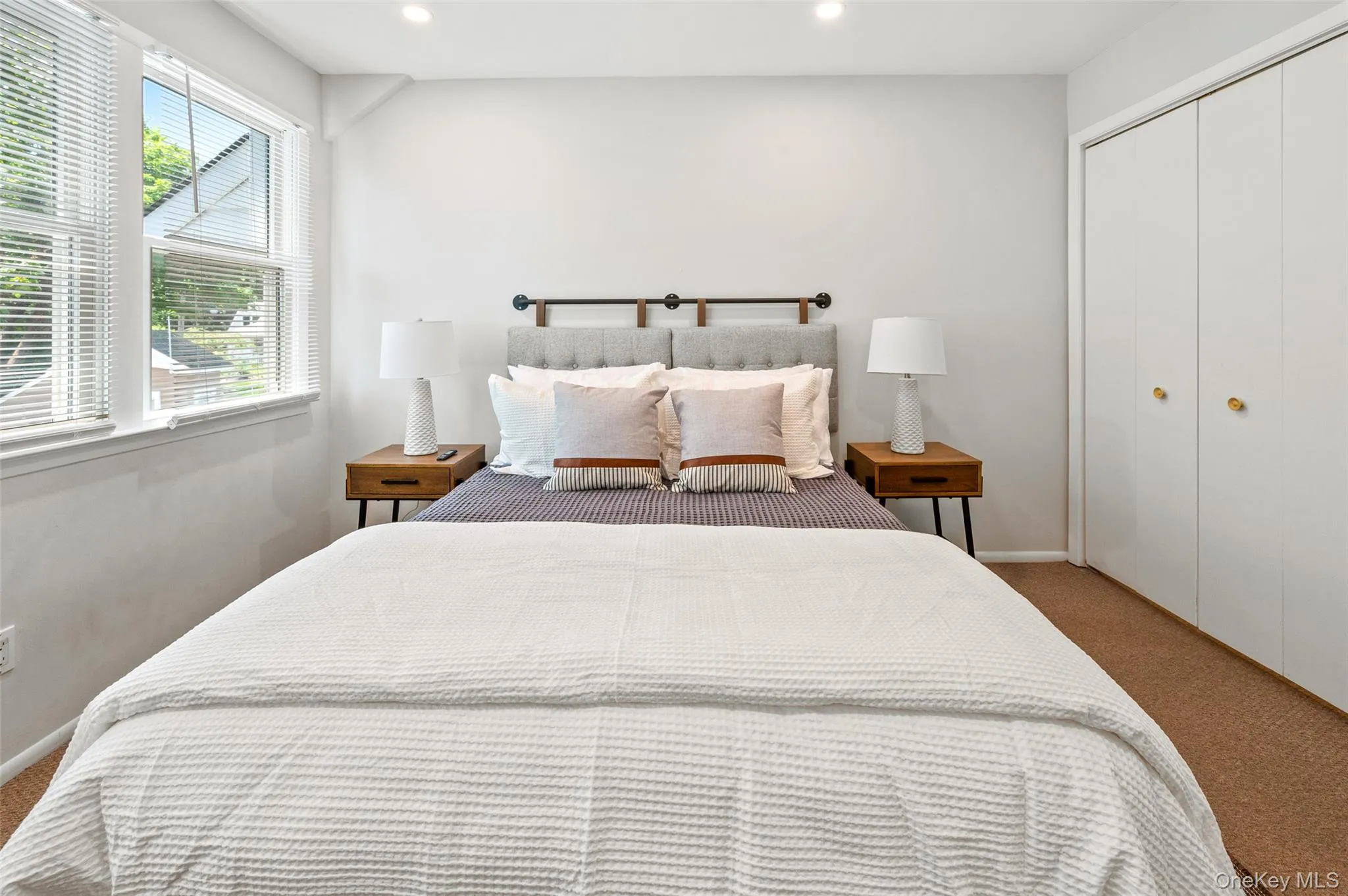49 Canoe Place, Southampton, NY, 1 Bedroom Bedrooms, 3 Rooms Rooms,1 BathroomBathrooms,Residential,For Rent,Canoe,0,1036951 49 Canoe Place, Southampton, NY, 1 Bedroom Bedrooms, 3 Rooms Rooms,1 BathroomBathrooms,Residential,For Rent,Canoe,0,1036951