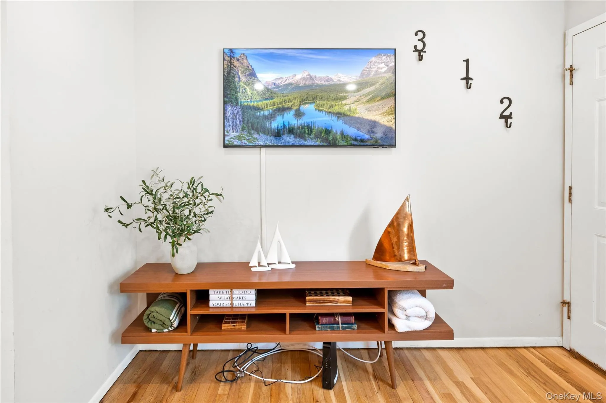 49 Canoe Place, Southampton, NY, 1 Bedroom Bedrooms, 3 Rooms Rooms,1 BathroomBathrooms,Residential,For Rent,Canoe,0,1036951 49 Canoe Place, Southampton, NY, 1 Bedroom Bedrooms, 3 Rooms Rooms,1 BathroomBathrooms,Residential,For Rent,Canoe,0,1036951