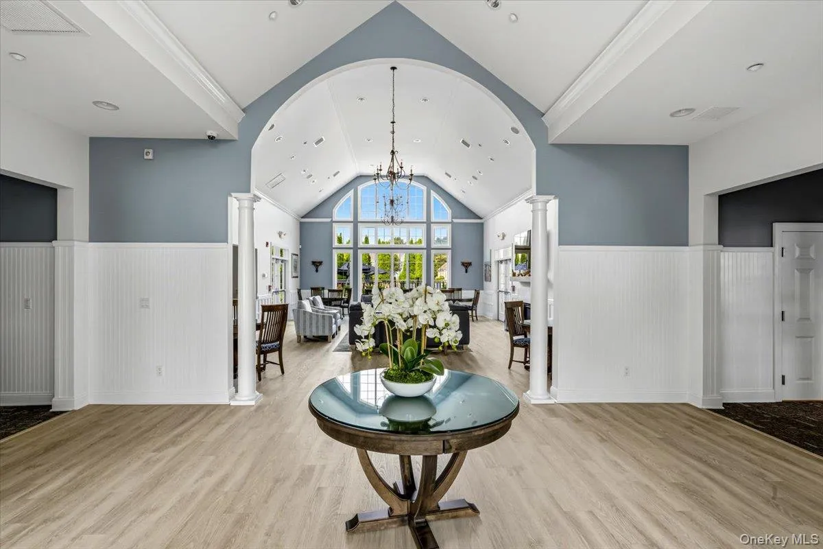 179 Carly Lane, Southampton, NY, 2 Bedrooms Bedrooms, 11 Rooms Rooms,2 BathroomsBathrooms,Residential,For Rent,Carly,0,1036953 179 Carly Lane, Southampton, NY, 2 Bedrooms Bedrooms, 11 Rooms Rooms,2 BathroomsBathrooms,Residential,For Rent,Carly,0,1036953