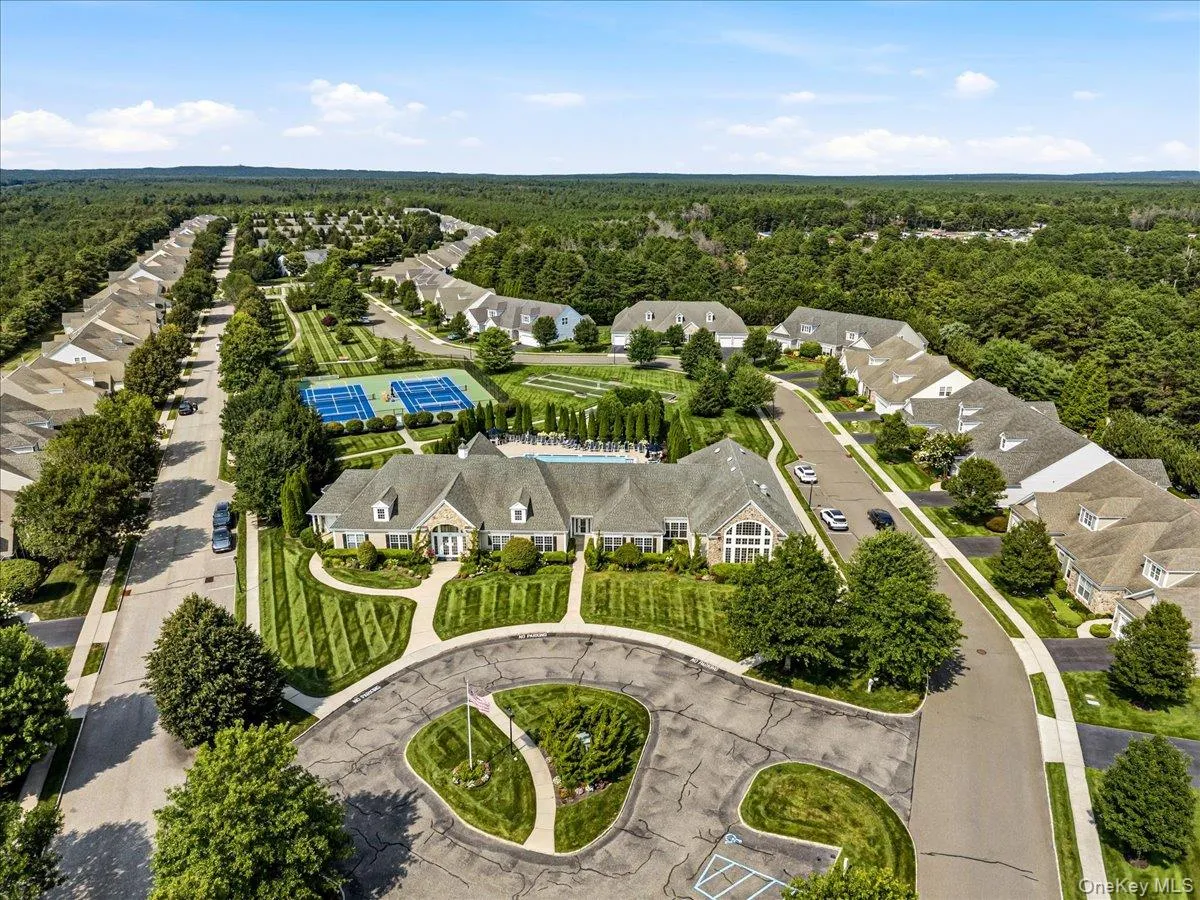 179 Carly Lane, Southampton, NY, 2 Bedrooms Bedrooms, 11 Rooms Rooms,2 BathroomsBathrooms,Residential,For Rent,Carly,0,1036953 179 Carly Lane, Southampton, NY, 2 Bedrooms Bedrooms, 11 Rooms Rooms,2 BathroomsBathrooms,Residential,For Rent,Carly,0,1036953
