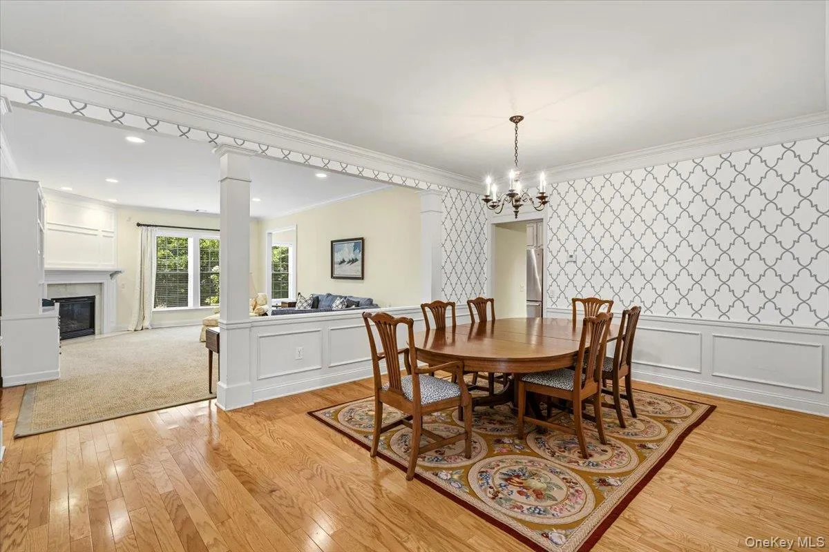 179 Carly Lane, Southampton, NY, 2 Bedrooms Bedrooms, 11 Rooms Rooms,2 BathroomsBathrooms,Residential,For Rent,Carly,0,1036953 179 Carly Lane, Southampton, NY, 2 Bedrooms Bedrooms, 11 Rooms Rooms,2 BathroomsBathrooms,Residential,For Rent,Carly,0,1036953