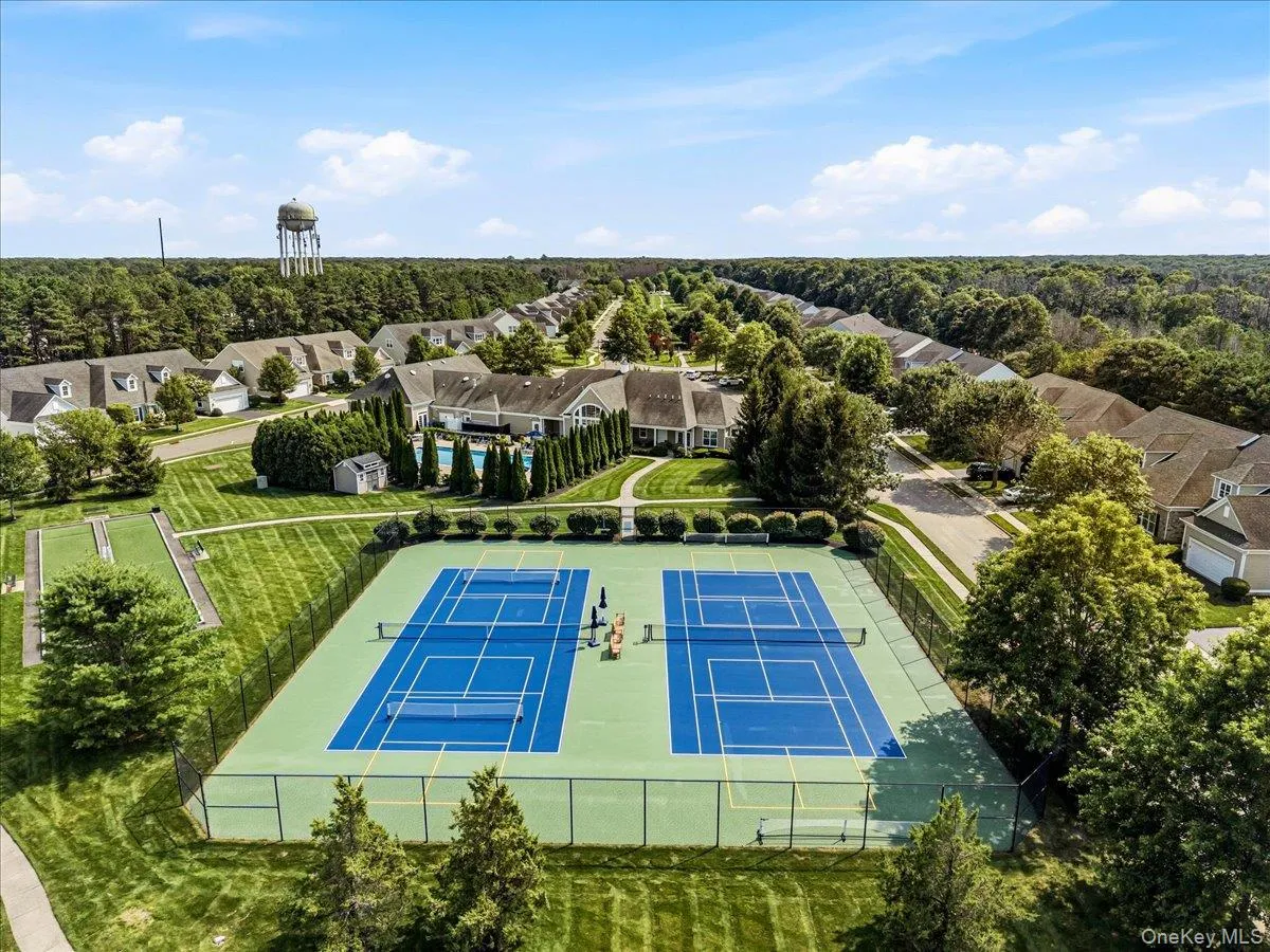 179 Carly Lane, Southampton, NY, 2 Bedrooms Bedrooms, 11 Rooms Rooms,2 BathroomsBathrooms,Residential,For Rent,Carly,0,1036953 179 Carly Lane, Southampton, NY, 2 Bedrooms Bedrooms, 11 Rooms Rooms,2 BathroomsBathrooms,Residential,For Rent,Carly,0,1036953