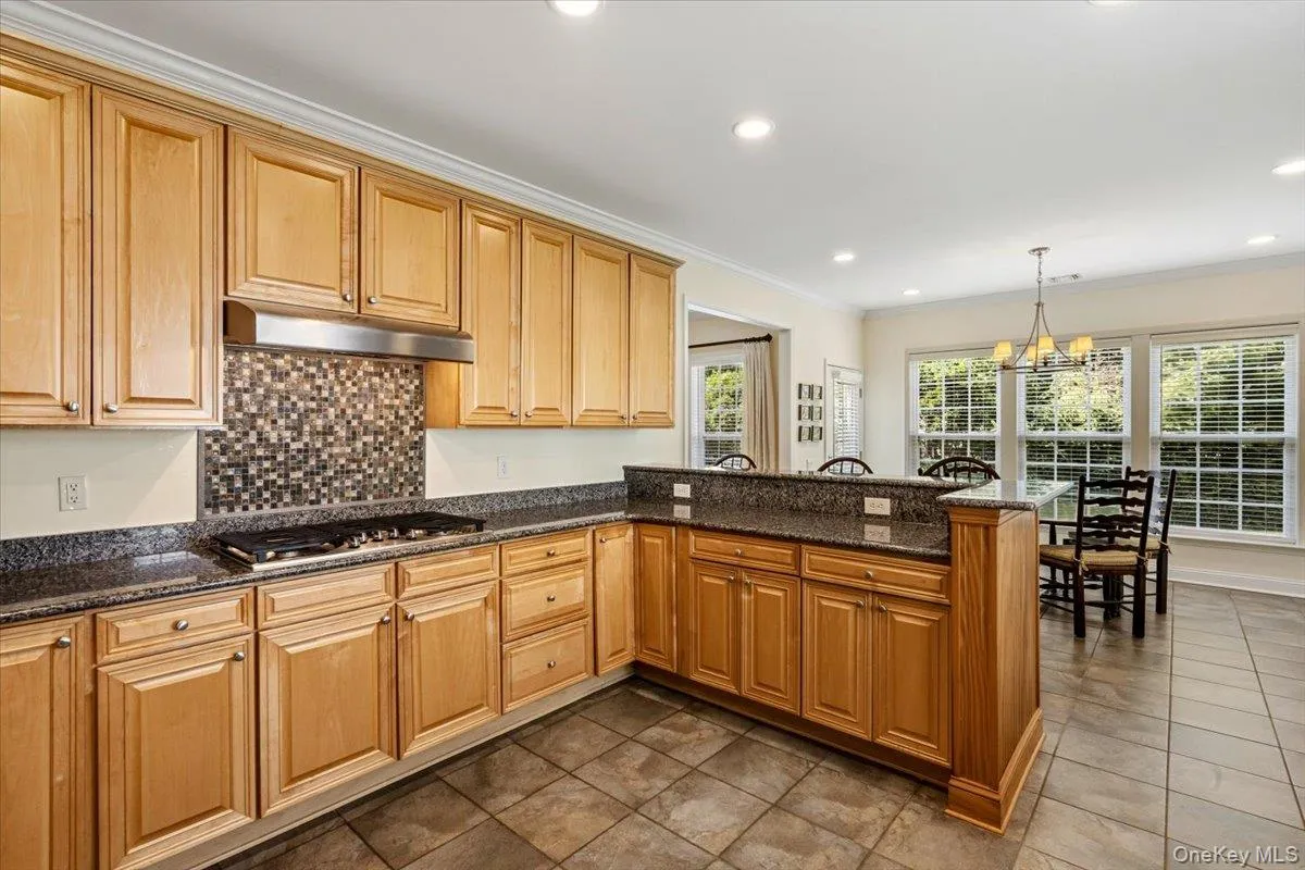 179 Carly Lane, Southampton, NY, 2 Bedrooms Bedrooms, 11 Rooms Rooms,2 BathroomsBathrooms,Residential,For Rent,Carly,0,1036953 179 Carly Lane, Southampton, NY, 2 Bedrooms Bedrooms, 11 Rooms Rooms,2 BathroomsBathrooms,Residential,For Rent,Carly,0,1036953