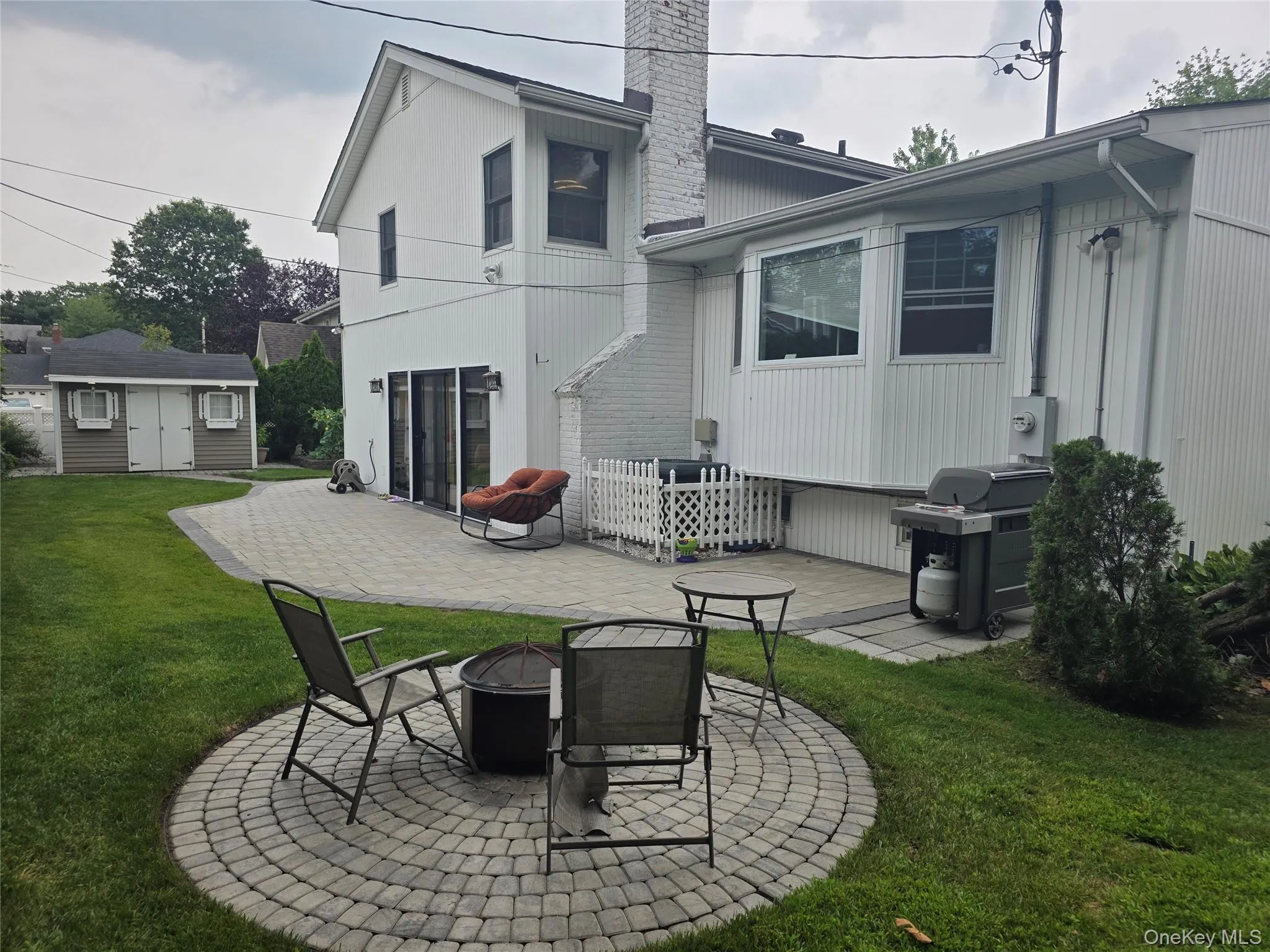 89 Brook Court, Hempstead, NY, 4 Bedrooms Bedrooms, 7 Rooms Rooms,2 BathroomsBathrooms,Residential,For Rent,Brook,0,1036958 89 Brook Court, Hempstead, NY, 4 Bedrooms Bedrooms, 7 Rooms Rooms,2 BathroomsBathrooms,Residential,For Rent,Brook,0,1036958