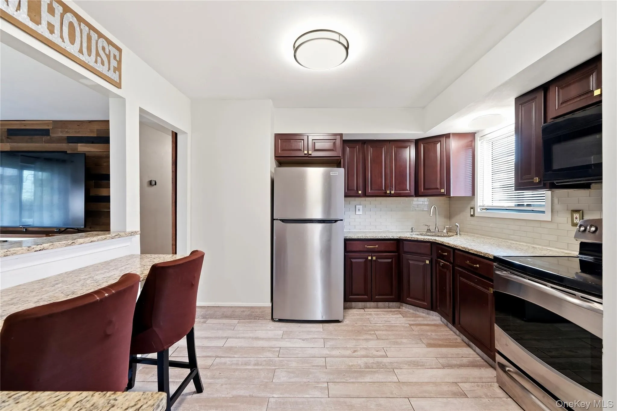 8 Roberts Street, Brookhaven, NY, 3 Bedrooms Bedrooms, 6 Rooms Rooms,1 BathroomBathrooms,Residential,For Rent,Roberts,0,1036960 8 Roberts Street, Brookhaven, NY, 3 Bedrooms Bedrooms, 6 Rooms Rooms,1 BathroomBathrooms,Residential,For Rent,Roberts,0,1036960
