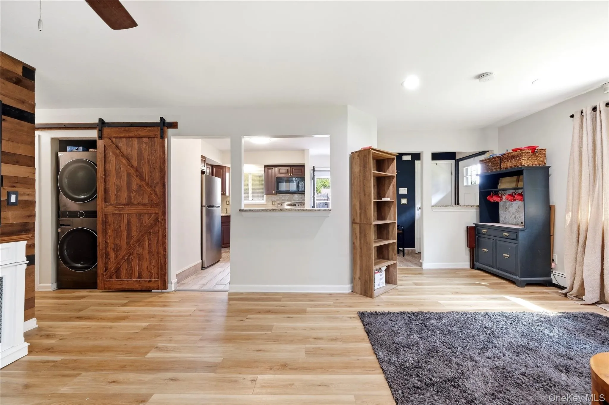 8 Roberts Street, Brookhaven, NY, 3 Bedrooms Bedrooms, 6 Rooms Rooms,1 BathroomBathrooms,Residential,For Rent,Roberts,0,1036960 8 Roberts Street, Brookhaven, NY, 3 Bedrooms Bedrooms, 6 Rooms Rooms,1 BathroomBathrooms,Residential,For Rent,Roberts,0,1036960