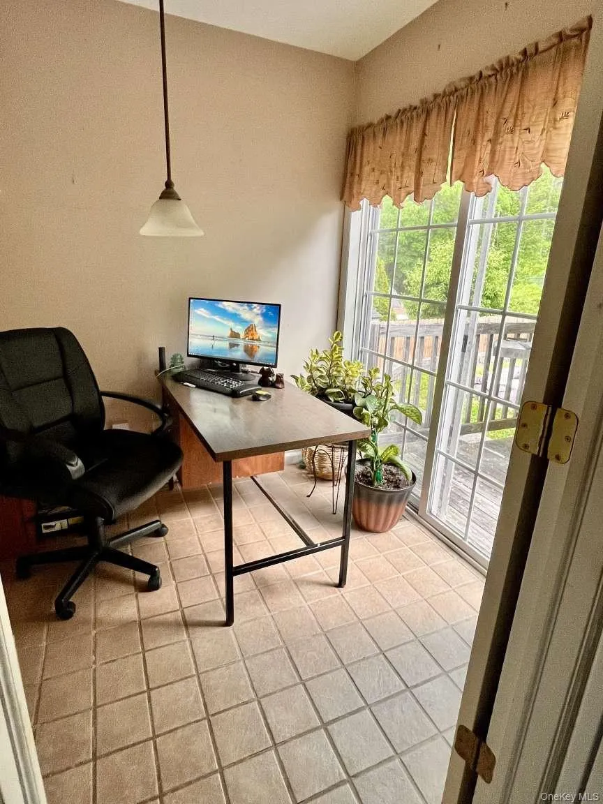 20 Neversink Drive, Newburgh (city), NY, 4 Bedrooms Bedrooms, 8 Rooms Rooms,2 BathroomsBathrooms,Residential,For Rent,Neversink,0,1036961 20 Neversink Drive, Newburgh (city), NY, 4 Bedrooms Bedrooms, 8 Rooms Rooms,2 BathroomsBathrooms,Residential,For Rent,Neversink,0,1036961