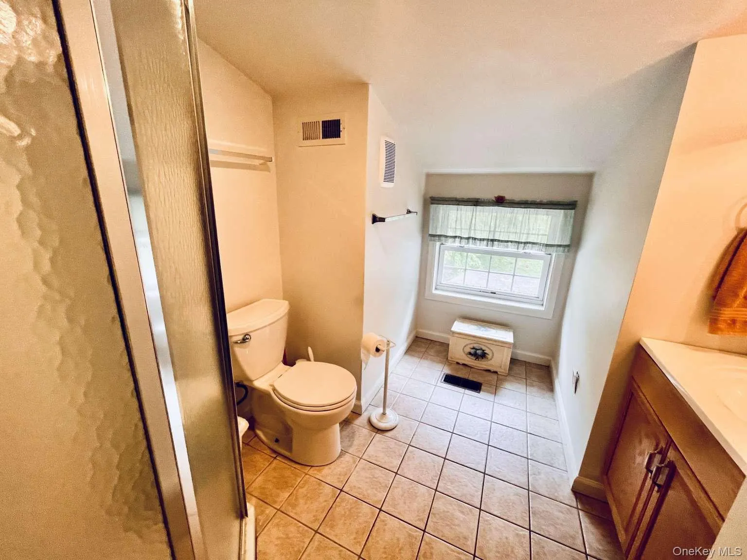 20 Neversink Drive, Newburgh (city), NY, 4 Bedrooms Bedrooms, 8 Rooms Rooms,2 BathroomsBathrooms,Residential,For Rent,Neversink,0,1036961 20 Neversink Drive, Newburgh (city), NY, 4 Bedrooms Bedrooms, 8 Rooms Rooms,2 BathroomsBathrooms,Residential,For Rent,Neversink,0,1036961