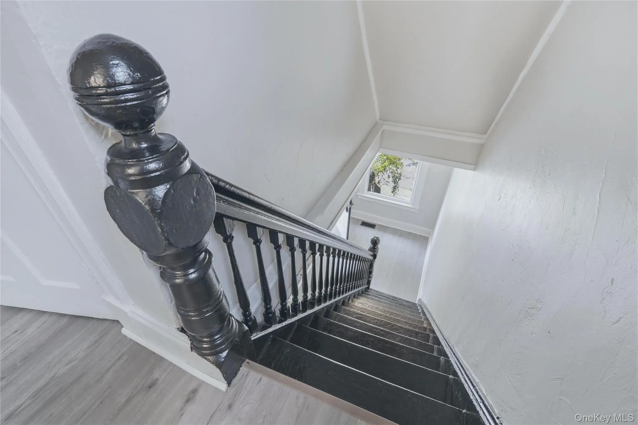 70 Van Deusen Street, Kingston, NY, 3 Bedrooms Bedrooms, 5 Rooms Rooms,1 BathroomBathrooms,Residential Lease,For Rent,Van Deusen,0,1036964 70 Van Deusen Street, Kingston, NY, 3 Bedrooms Bedrooms, 5 Rooms Rooms,1 BathroomBathrooms,Residential Lease,For Rent,Van Deusen,0,1036964