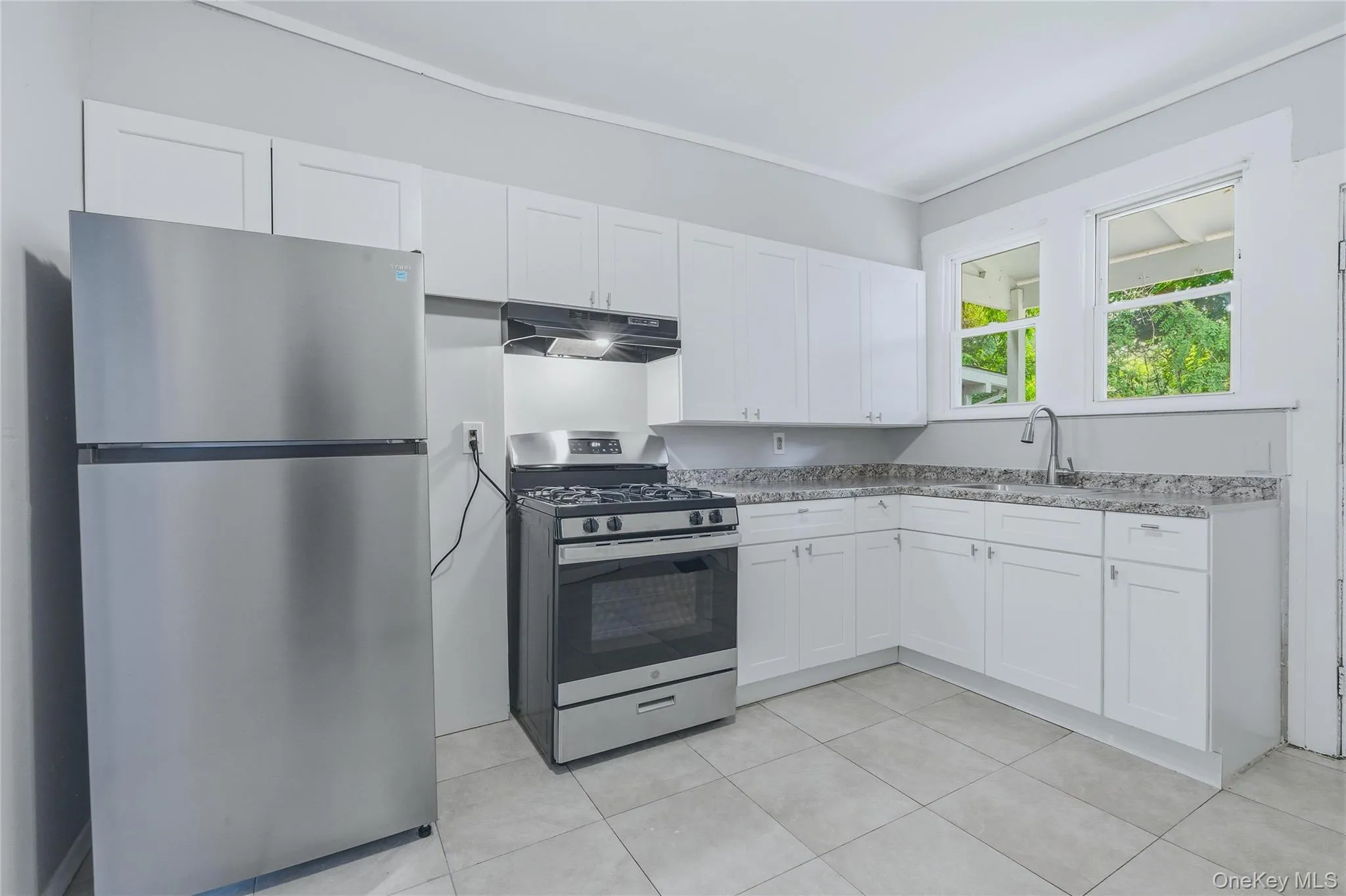 70 Van Deusen Street, Kingston, NY, 3 Bedrooms Bedrooms, 5 Rooms Rooms,1 BathroomBathrooms,Residential Lease,For Rent,Van Deusen,0,1036964 70 Van Deusen Street, Kingston, NY, 3 Bedrooms Bedrooms, 5 Rooms Rooms,1 BathroomBathrooms,Residential Lease,For Rent,Van Deusen,0,1036964