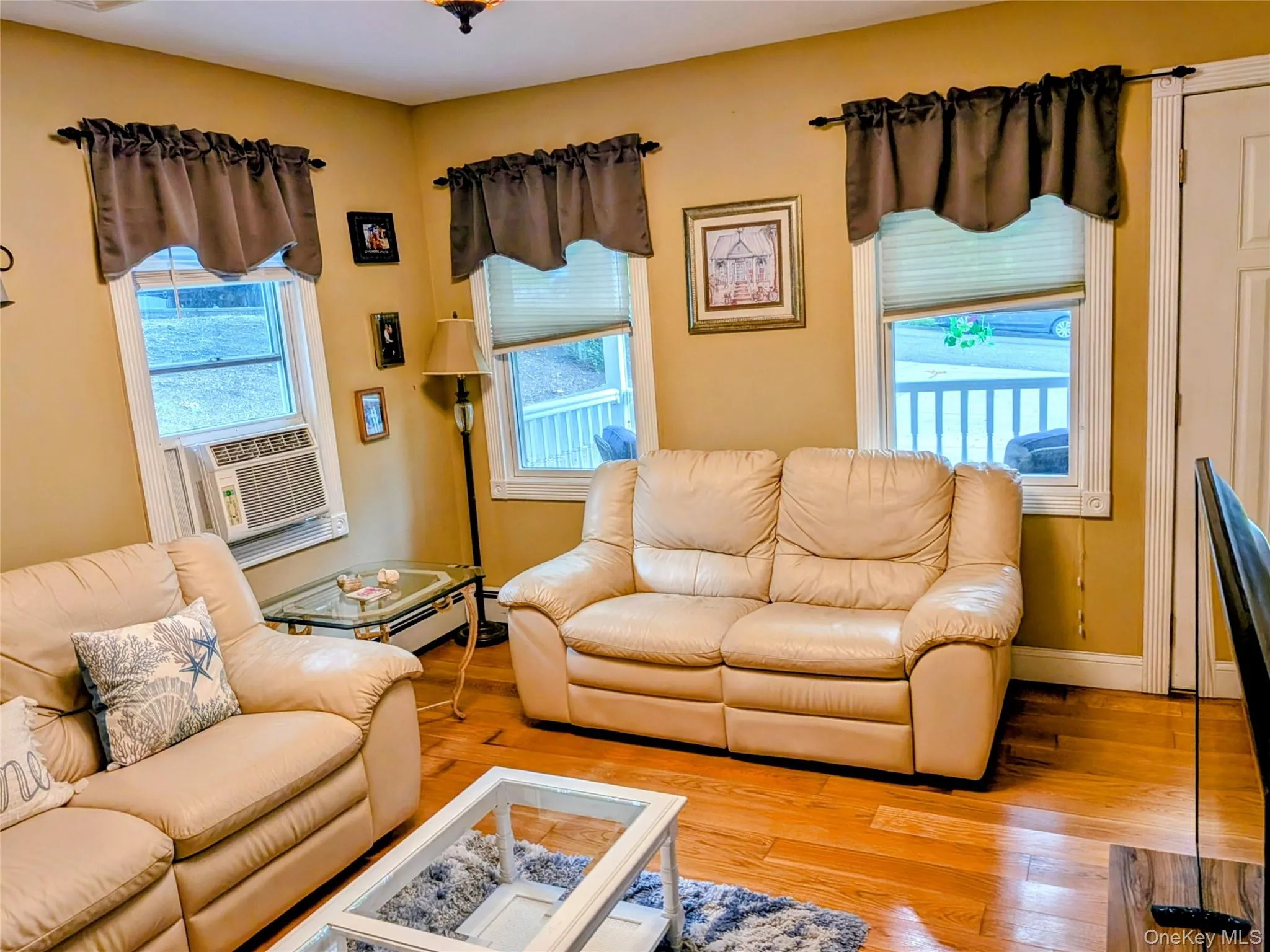 149 Grassy Pond Drive, Smithtown, NY, 3 Bedrooms Bedrooms, 8 Rooms Rooms,2 BathroomsBathrooms,Residential,For Rent,Grassy Pond,0,1036970 149 Grassy Pond Drive, Smithtown, NY, 3 Bedrooms Bedrooms, 8 Rooms Rooms,2 BathroomsBathrooms,Residential,For Rent,Grassy Pond,0,1036970