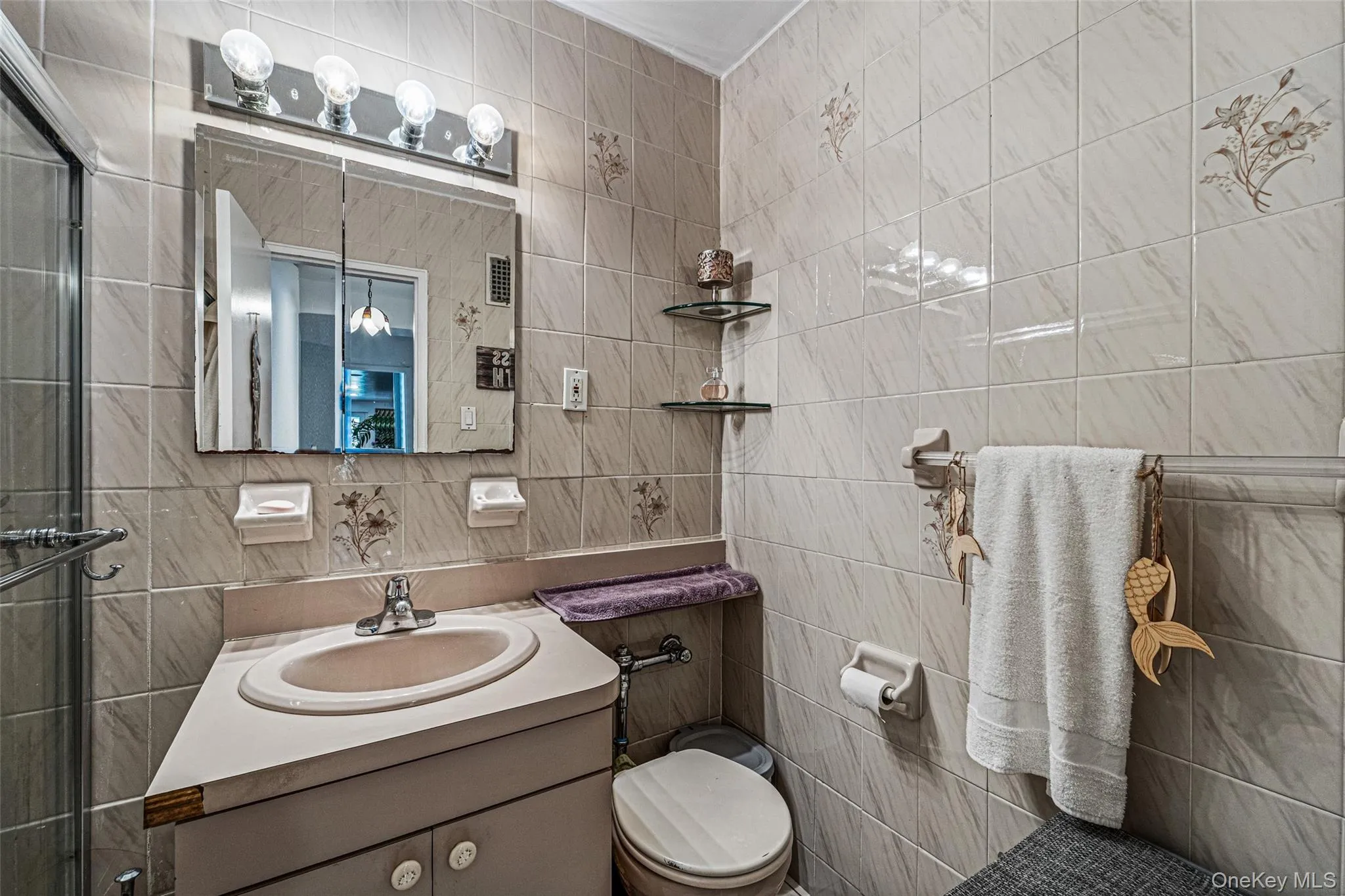 Bathroom 2 Bathroom 2