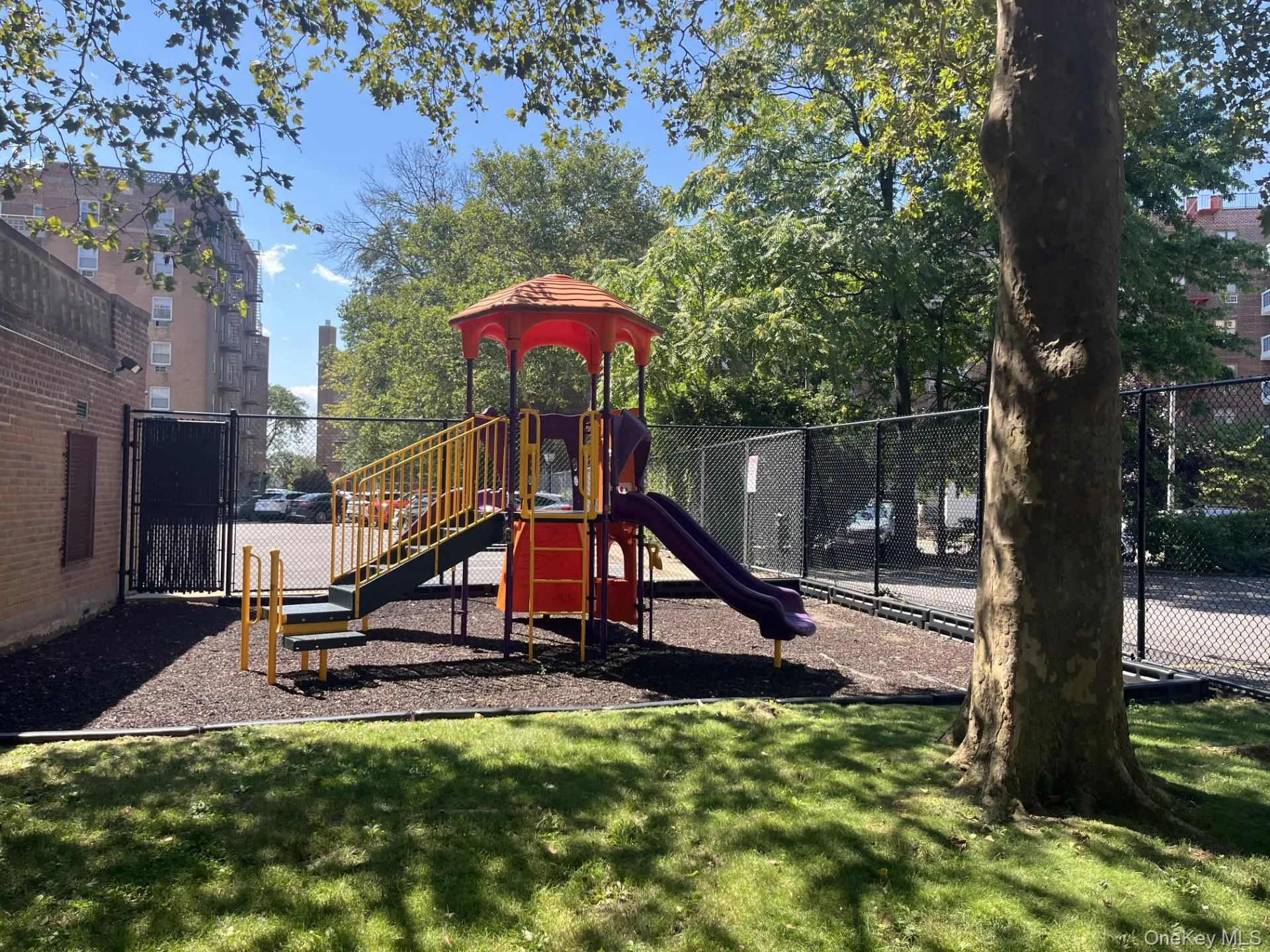 8429 153rd Avenue, New York, NY, 4 Bedrooms Bedrooms, 7 Rooms Rooms,3 BathroomsBathrooms,Residential,For Rent,153rd,0,1036971 8429 153rd Avenue, New York, NY, 4 Bedrooms Bedrooms, 7 Rooms Rooms,3 BathroomsBathrooms,Residential,For Rent,153rd,0,1036971
