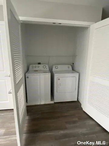 221 Eastview Drive, Islip, NY, 2 Bedrooms Bedrooms, 5 Rooms Rooms,2 BathroomsBathrooms,Residential Lease,For Rent,Eastview,0,1036972 221 Eastview Drive, Islip, NY, 2 Bedrooms Bedrooms, 5 Rooms Rooms,2 BathroomsBathrooms,Residential Lease,For Rent,Eastview,0,1036972