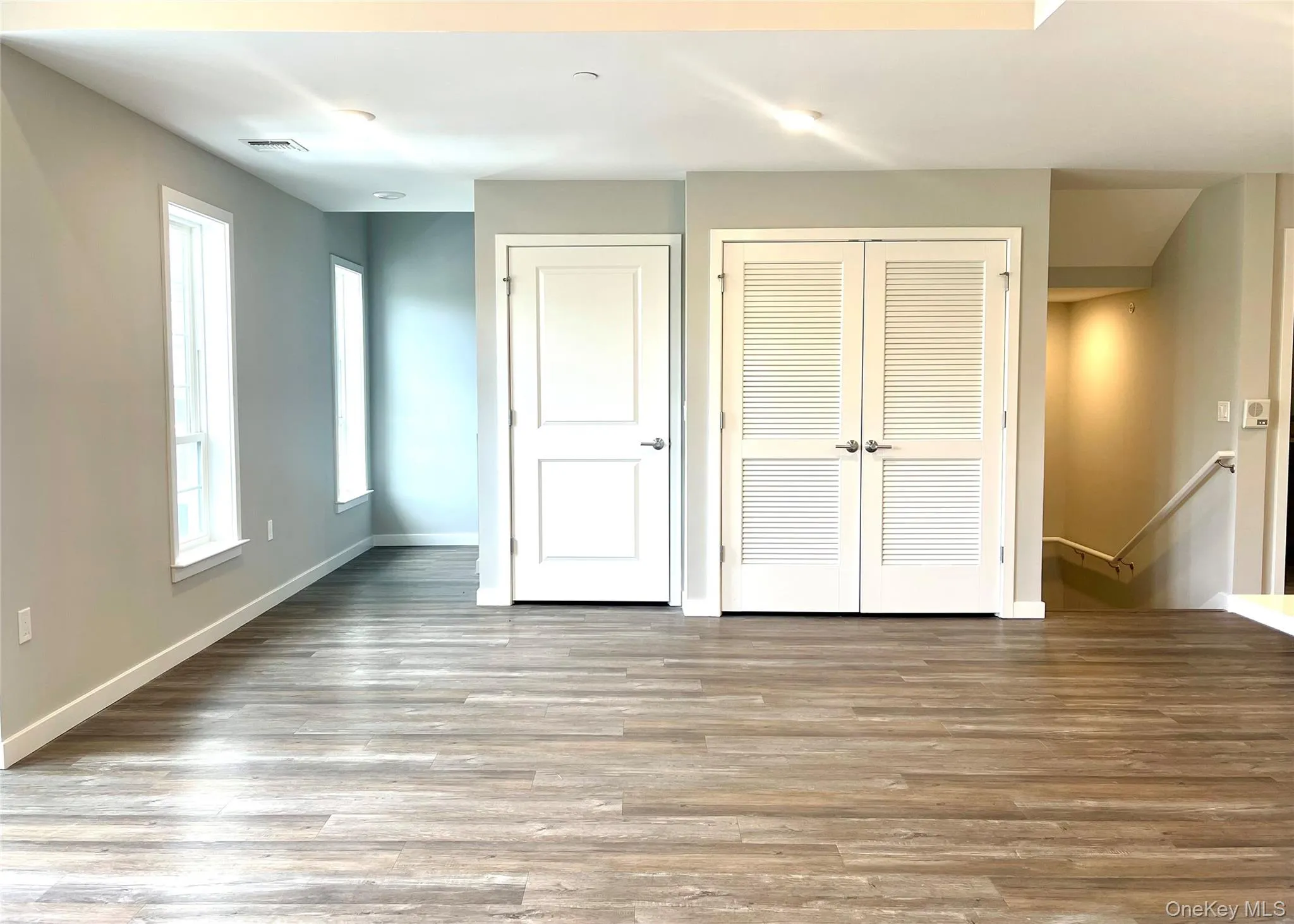 221 Eastview Drive, Islip, NY, 2 Bedroom Bedrooms, 5 Room Rooms,2 BathroomBathrooms,Residential Lease,For Rent,Eastview,0,1036972 221 Eastview Drive, Islip, NY, 2 Bedroom Bedrooms, 5 Room Rooms,2 BathroomBathrooms,Residential Lease,For Rent,Eastview,0,1036972