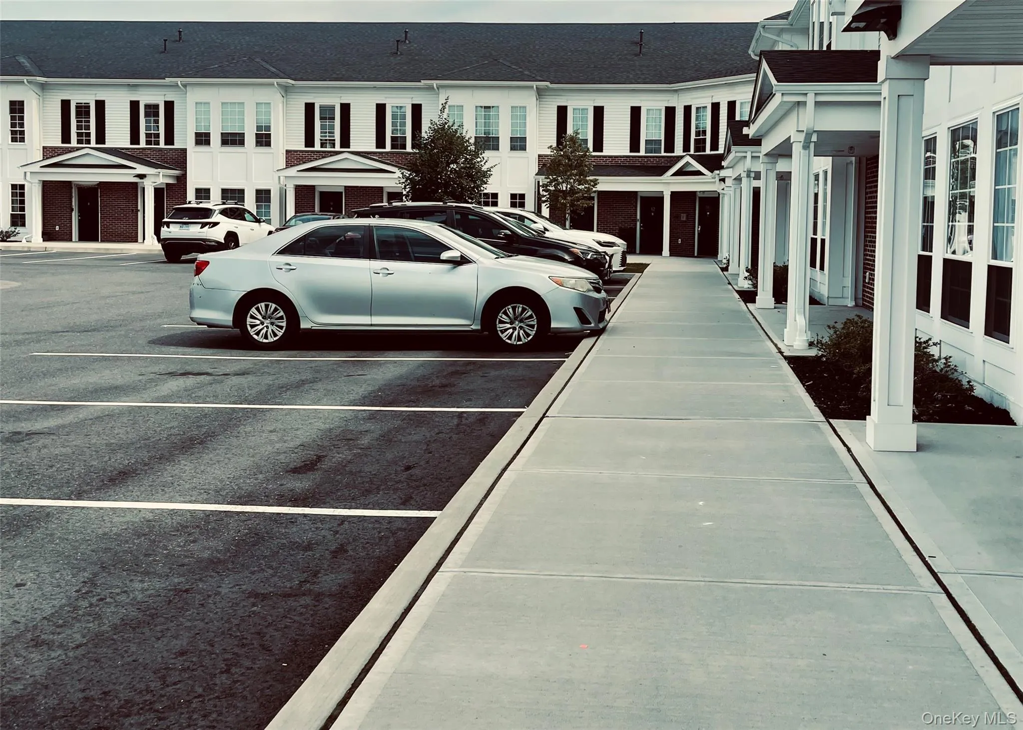 221 Eastview Drive, Islip, NY, 2 Bedroom Bedrooms, 5 Room Rooms,2 BathroomBathrooms,Residential Lease,For Rent,Eastview,0,1036972 221 Eastview Drive, Islip, NY, 2 Bedroom Bedrooms, 5 Room Rooms,2 BathroomBathrooms,Residential Lease,For Rent,Eastview,0,1036972