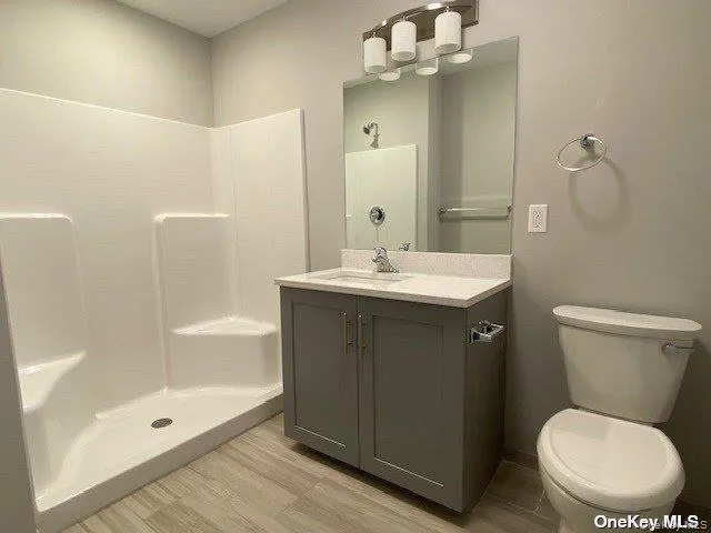 221 Eastview Drive, Islip, NY, 2 Bedrooms Bedrooms, 5 Rooms Rooms,2 BathroomsBathrooms,Residential Lease,For Rent,Eastview,0,1036972 221 Eastview Drive, Islip, NY, 2 Bedrooms Bedrooms, 5 Rooms Rooms,2 BathroomsBathrooms,Residential Lease,For Rent,Eastview,0,1036972