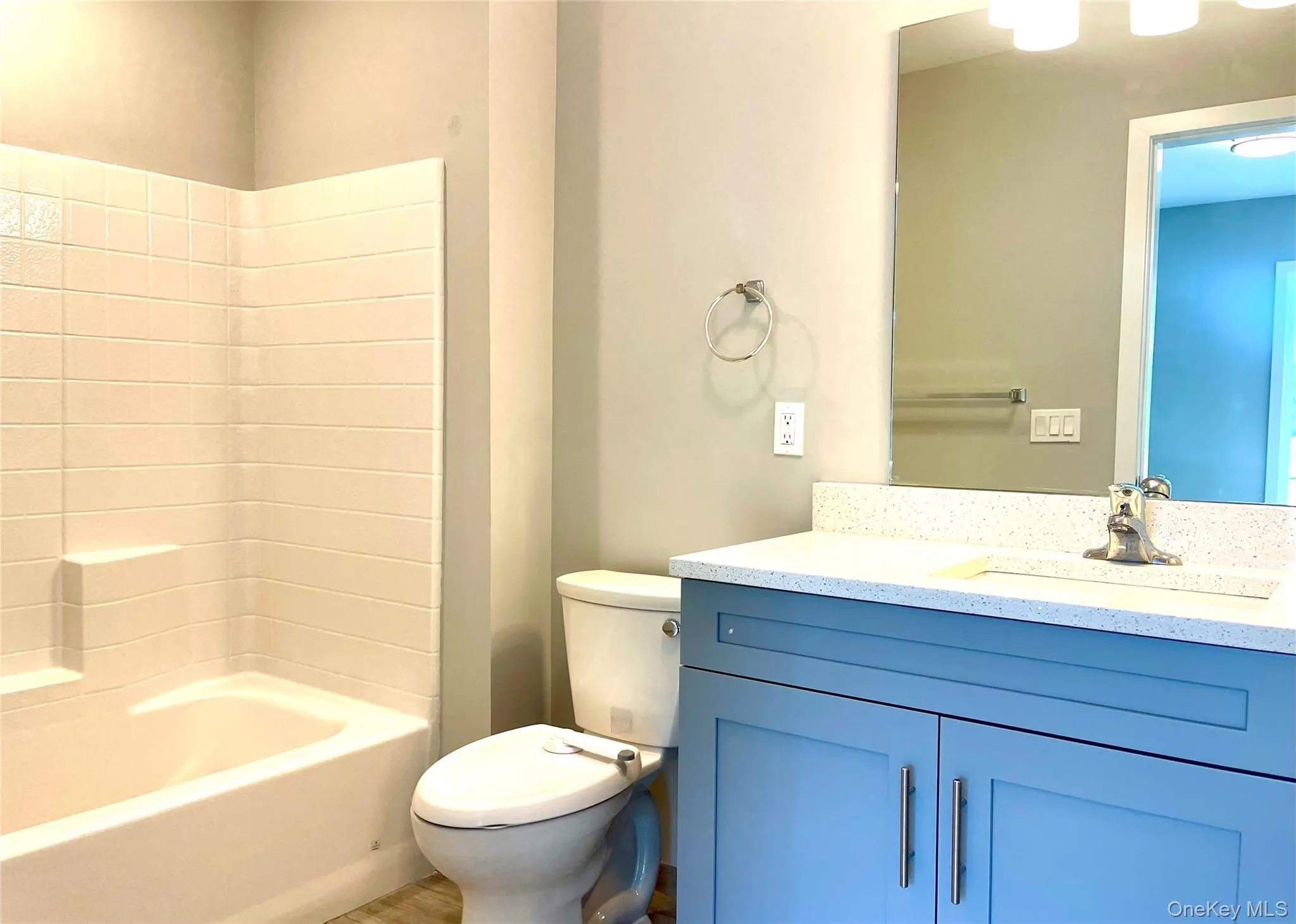 221 Eastview Drive, Islip, NY, 2 Bedroom Bedrooms, 5 Room Rooms,2 BathroomBathrooms,Residential Lease,For Rent,Eastview,0,1036972 221 Eastview Drive, Islip, NY, 2 Bedroom Bedrooms, 5 Room Rooms,2 BathroomBathrooms,Residential Lease,For Rent,Eastview,0,1036972