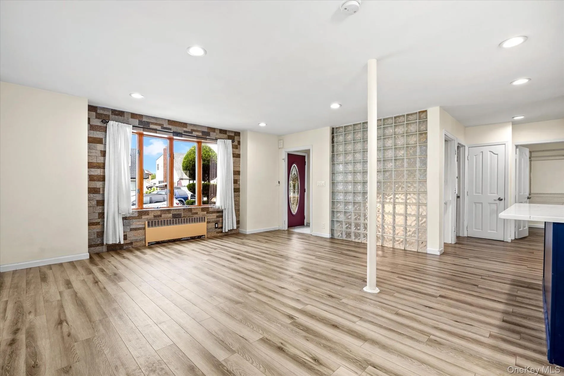 159-33 85th Street, New York, NY, 4 Bedrooms Bedrooms, 7 Rooms Rooms,3 BathroomsBathrooms,Residential,For Rent,85th,0,1036977 159-33 85th Street, New York, NY, 4 Bedrooms Bedrooms, 7 Rooms Rooms,3 BathroomsBathrooms,Residential,For Rent,85th,0,1036977