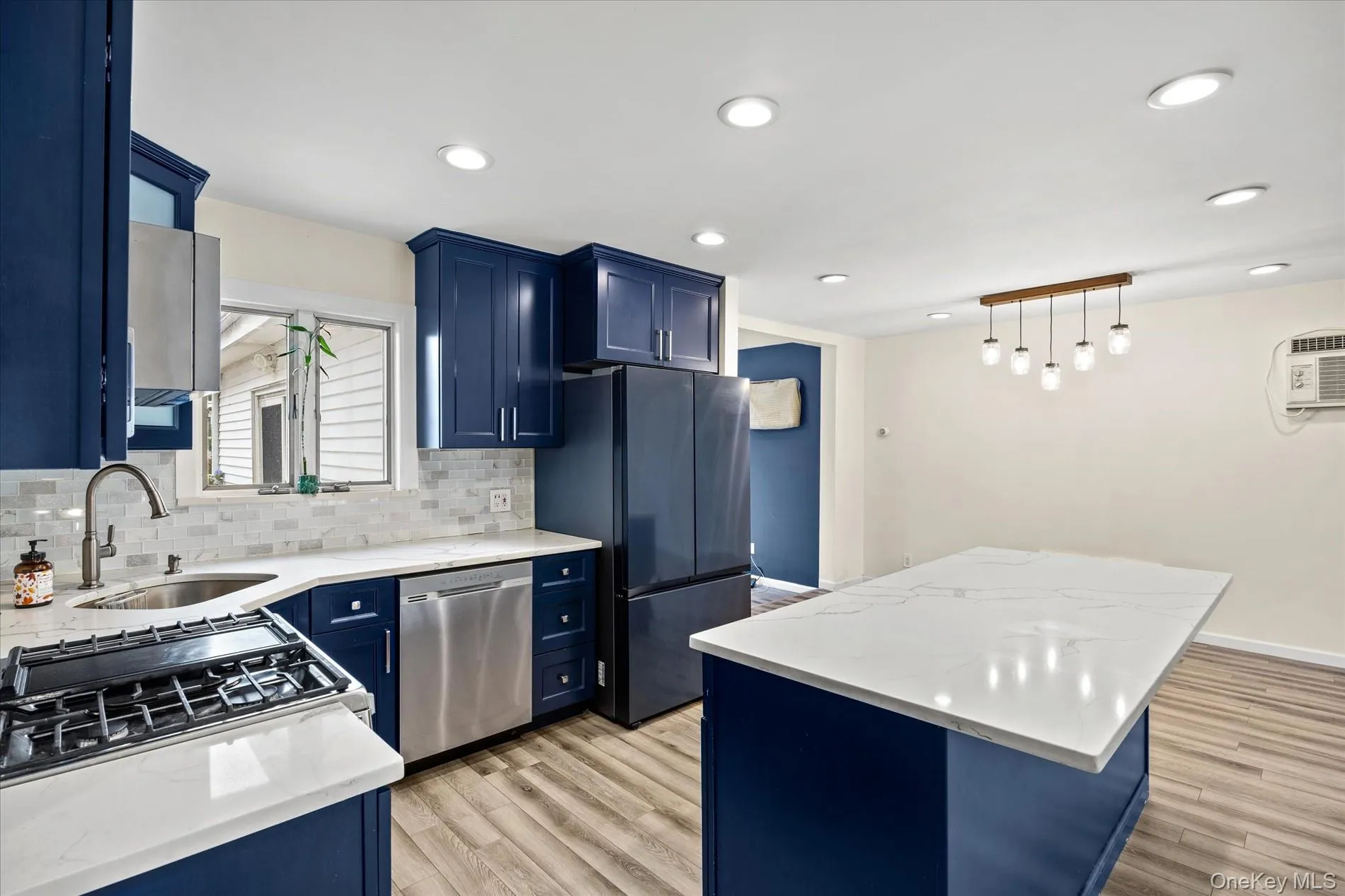 159-33 85th Street, New York, NY, 4 Bedrooms Bedrooms, 7 Rooms Rooms,3 BathroomsBathrooms,Residential,For Rent,85th,0,1036977 159-33 85th Street, New York, NY, 4 Bedrooms Bedrooms, 7 Rooms Rooms,3 BathroomsBathrooms,Residential,For Rent,85th,0,1036977