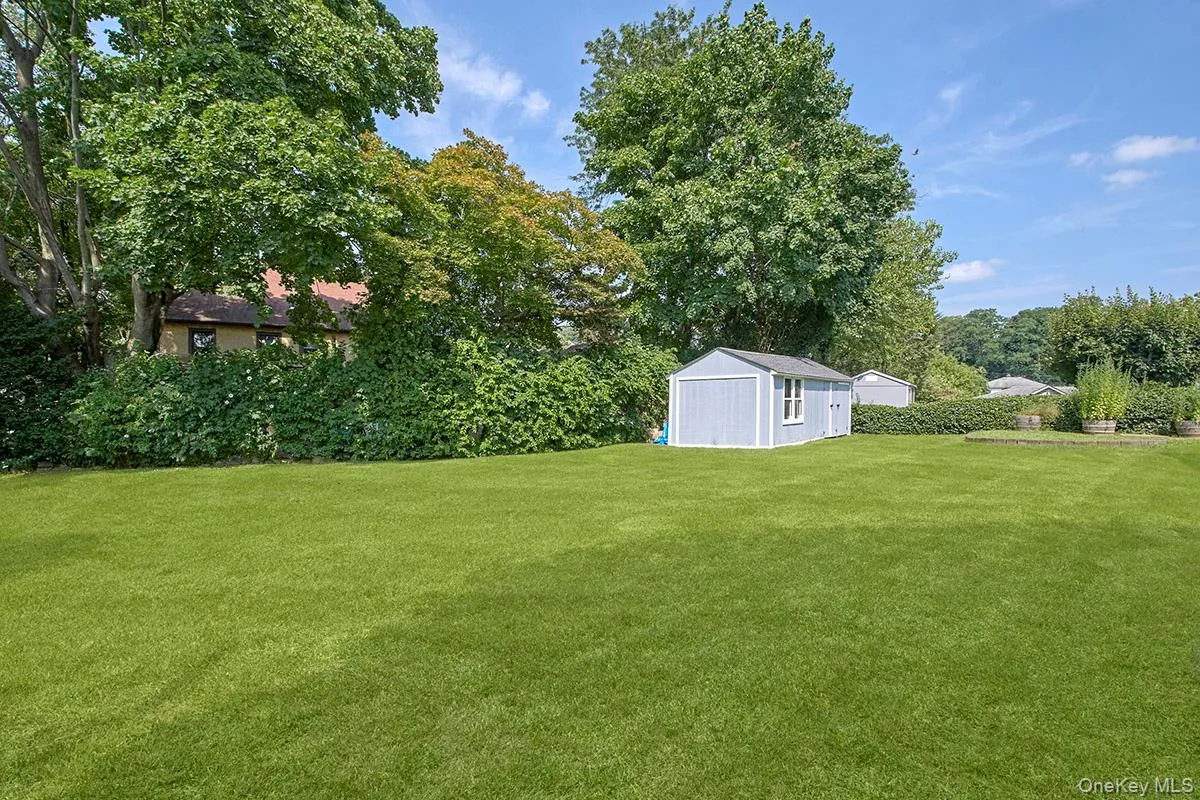 28 Beechwood Avenue, Harrison, NY, 3 Bedrooms Bedrooms, 7 Rooms Rooms,1 BathroomBathrooms,Residential Lease,For Rent,Beechwood,0,1036978 28 Beechwood Avenue, Harrison, NY, 3 Bedrooms Bedrooms, 7 Rooms Rooms,1 BathroomBathrooms,Residential Lease,For Rent,Beechwood,0,1036978