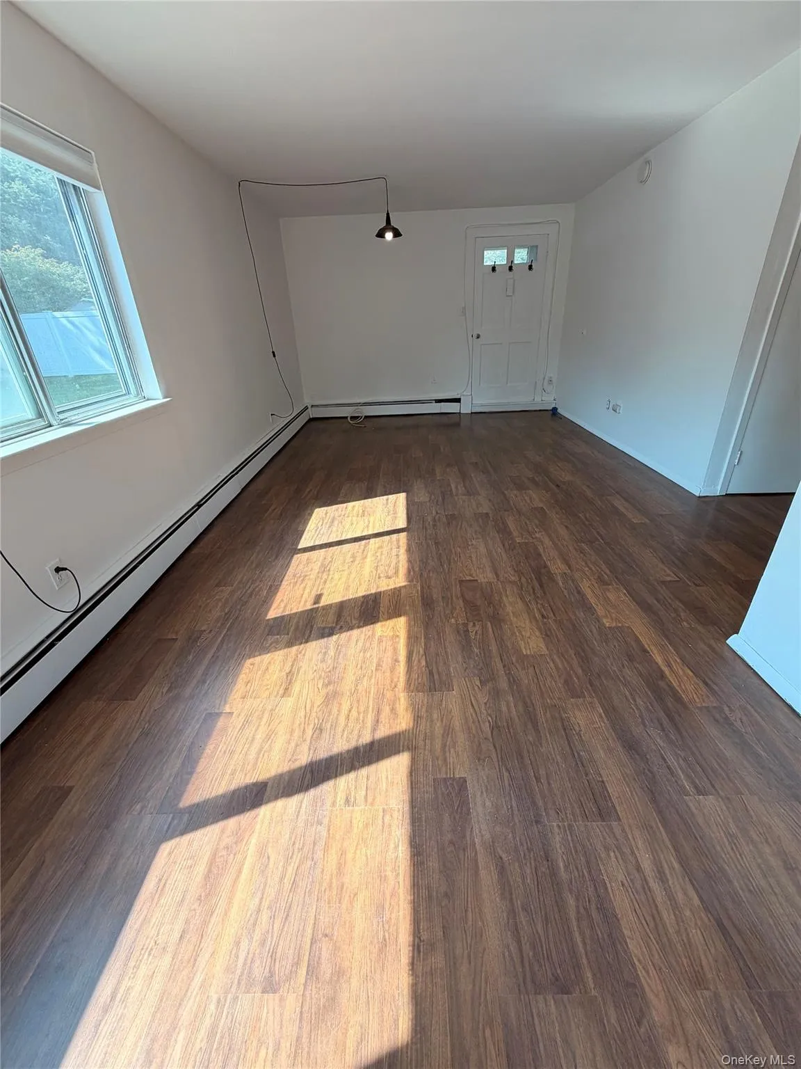 994 Old Medford Avenue, Brookhaven, NY, 1 Bedroom Bedrooms, 2 Rooms Rooms,1 BathroomBathrooms,Residential Lease,For Rent,Old Medford,0,1036983 994 Old Medford Avenue, Brookhaven, NY, 1 Bedroom Bedrooms, 2 Rooms Rooms,1 BathroomBathrooms,Residential Lease,For Rent,Old Medford,0,1036983