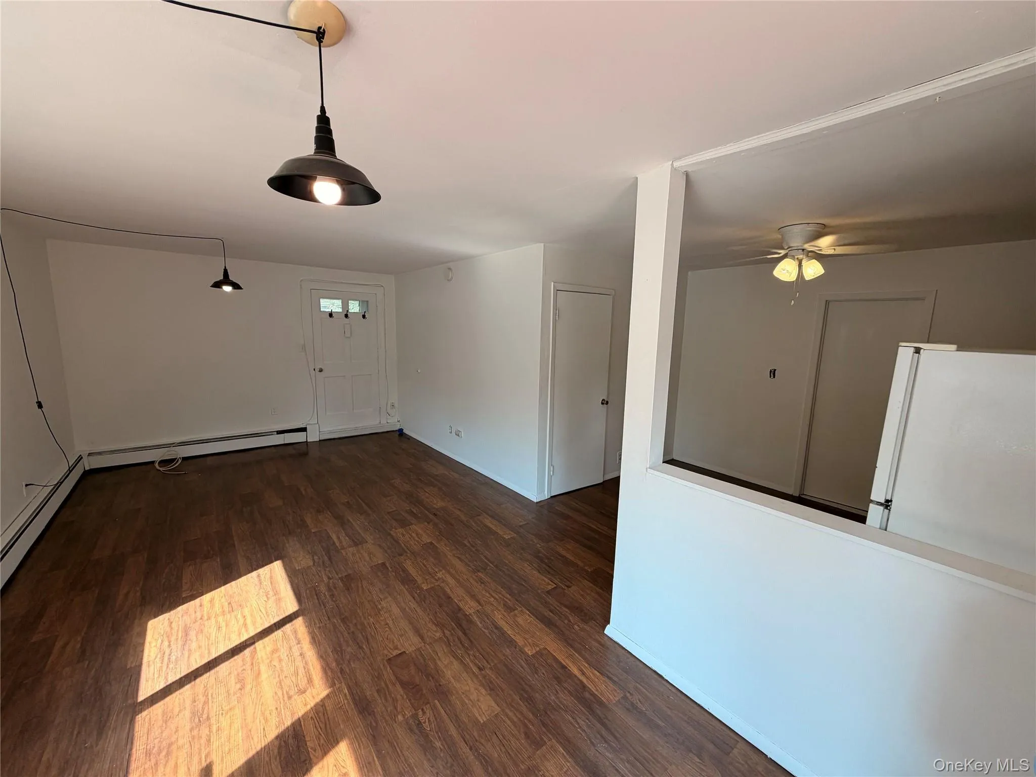 994 Old Medford Avenue, Brookhaven, NY, 1 Bedroom Bedrooms, 2 Rooms Rooms,1 BathroomBathrooms,Residential Lease,For Rent,Old Medford,0,1036983 994 Old Medford Avenue, Brookhaven, NY, 1 Bedroom Bedrooms, 2 Rooms Rooms,1 BathroomBathrooms,Residential Lease,For Rent,Old Medford,0,1036983