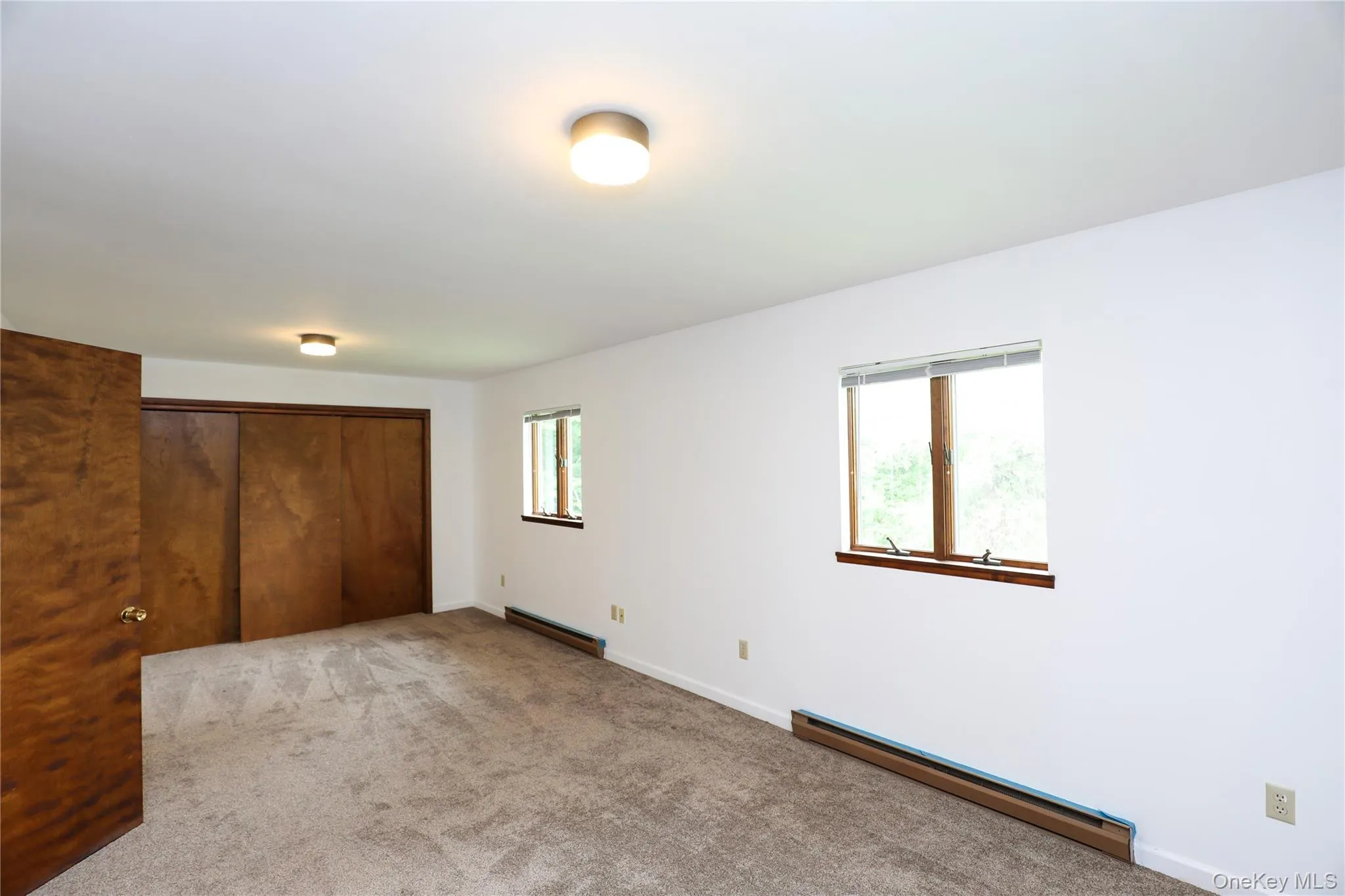 126 Main Street, Esopus, NY, 1 Bedroom Bedrooms, 4 Rooms Rooms,1 BathroomBathrooms,Residential Lease,For Rent,Main,0,1036987 126 Main Street, Esopus, NY, 1 Bedroom Bedrooms, 4 Rooms Rooms,1 BathroomBathrooms,Residential Lease,For Rent,Main,0,1036987