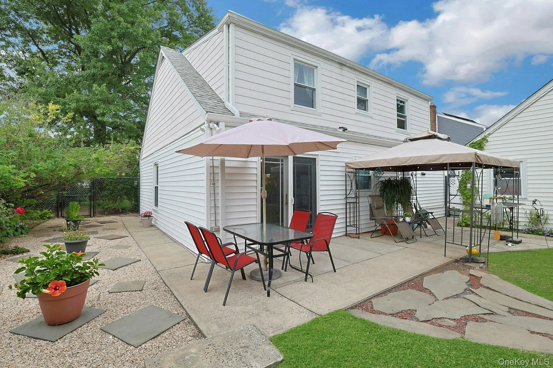 Patio and Side Yard Patio and Side Yard